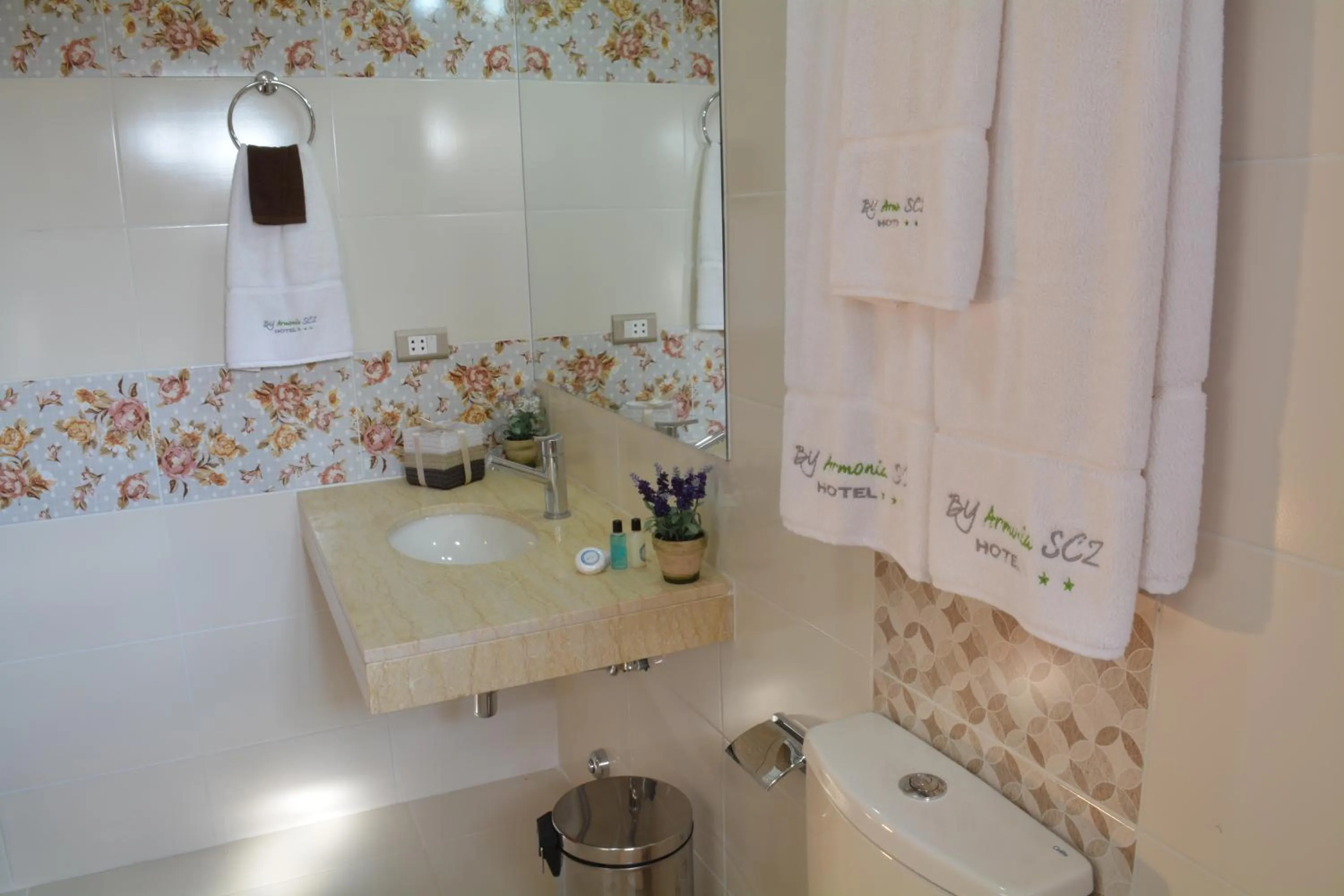 Bathroom in Hotel By Armonía Santa Cruz