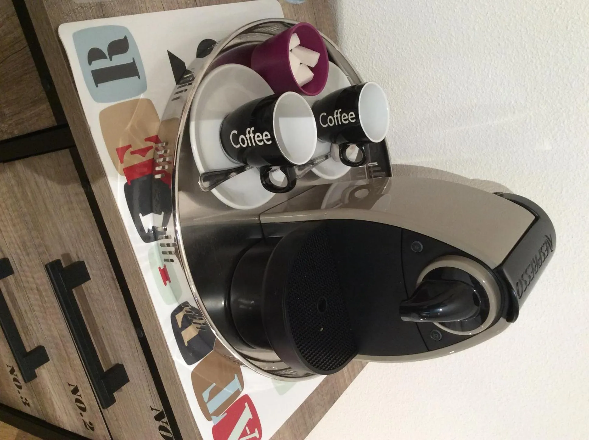 Coffee/tea facilities in Hôtel Des Bois