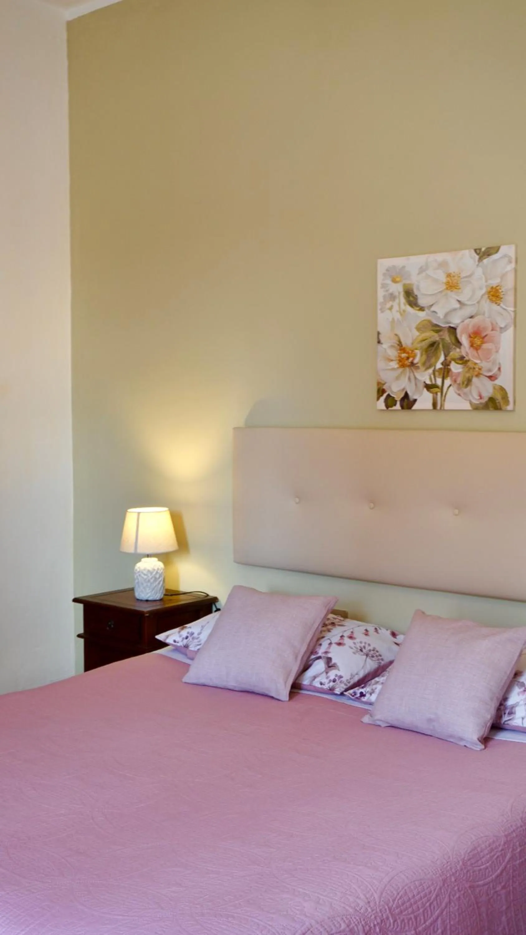 young children, Bed in B&B Del Viale