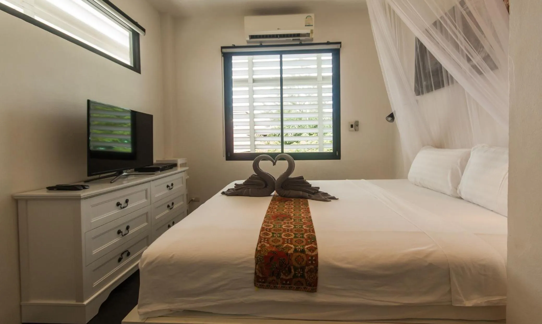 Living room, Bed in Sai Naam Lanta Residence SHA Plus