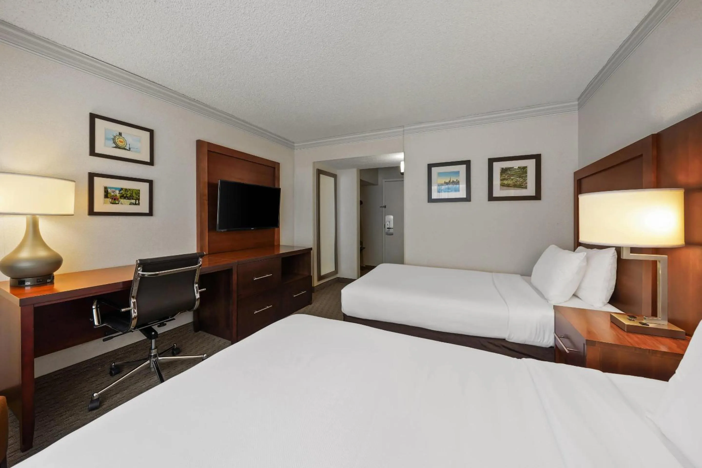 Bedroom, Bed in Comfort Inn By the Bay