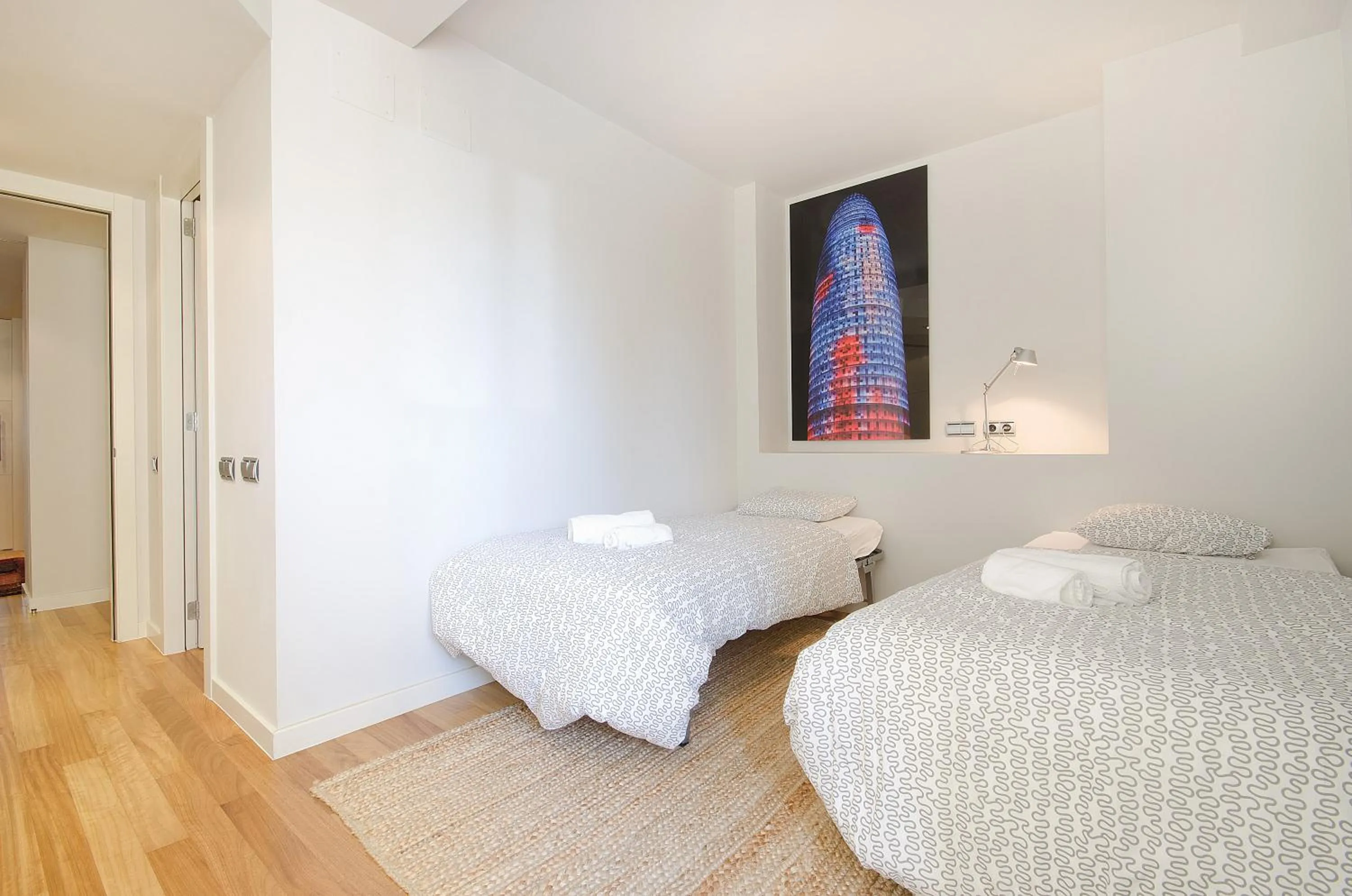 Bedroom, Bed in You Stylish City Center Apartments