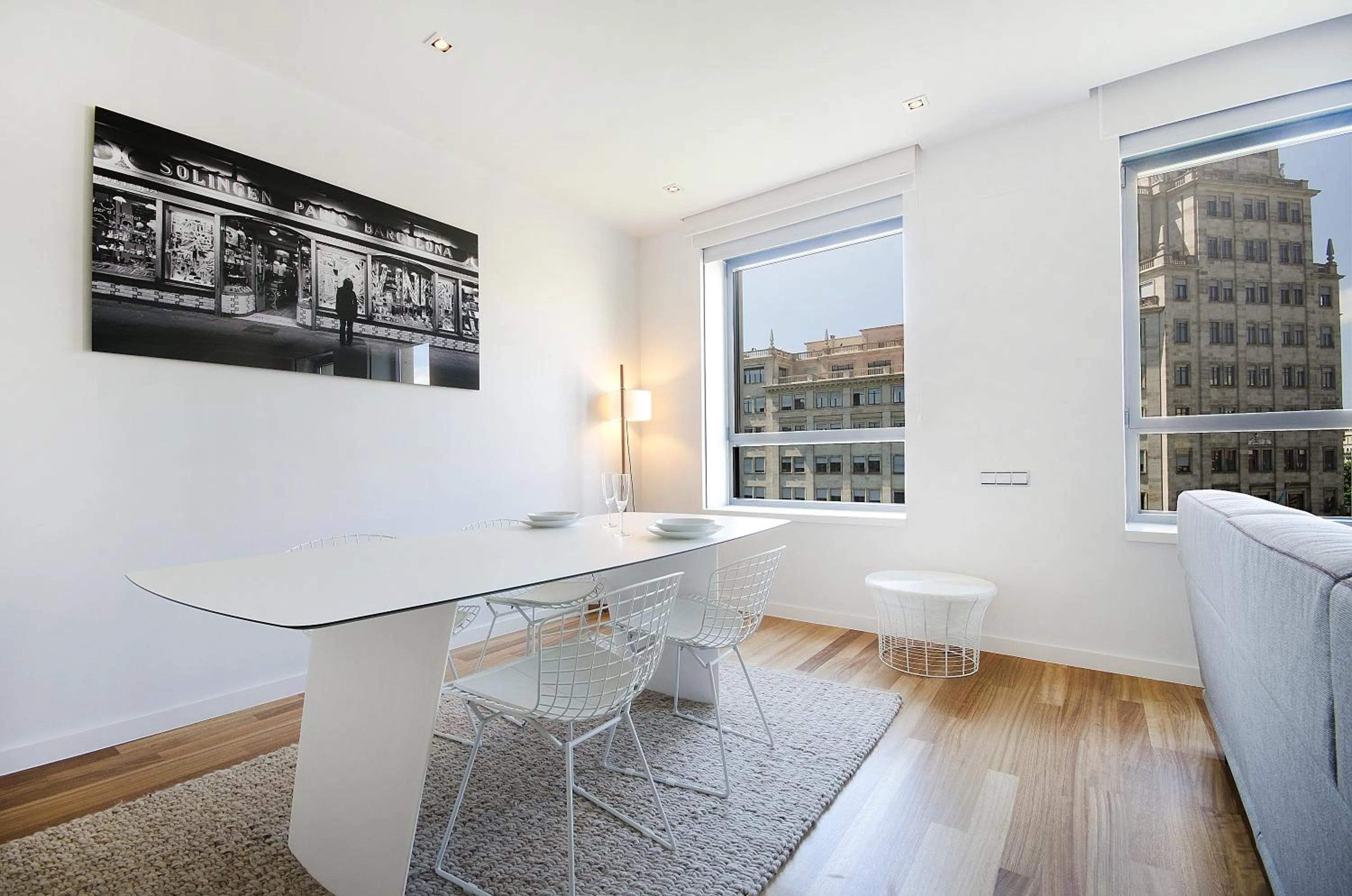 Dining area in You Stylish City Center Apartments
