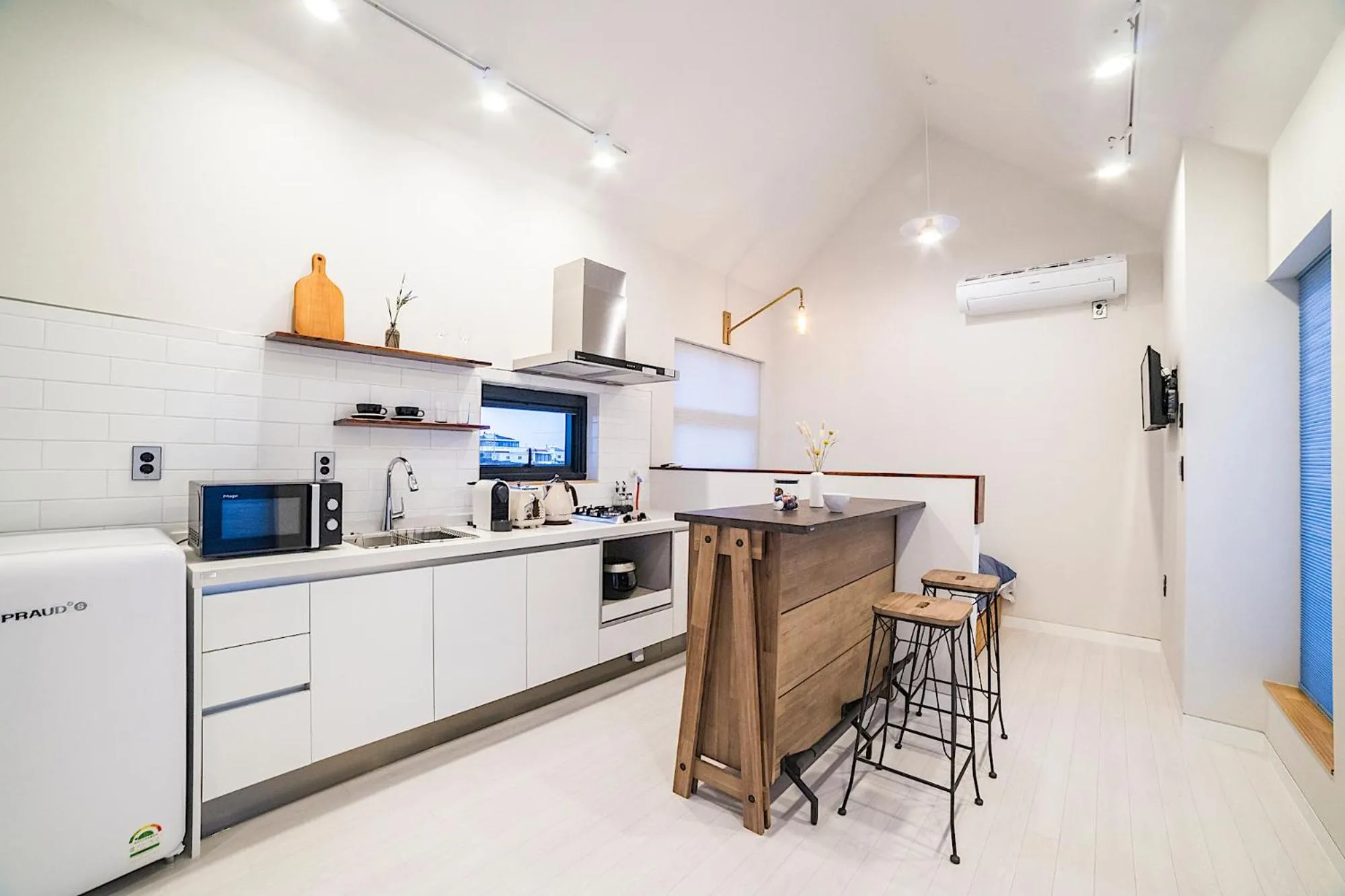 Wooyeon Handong Pension