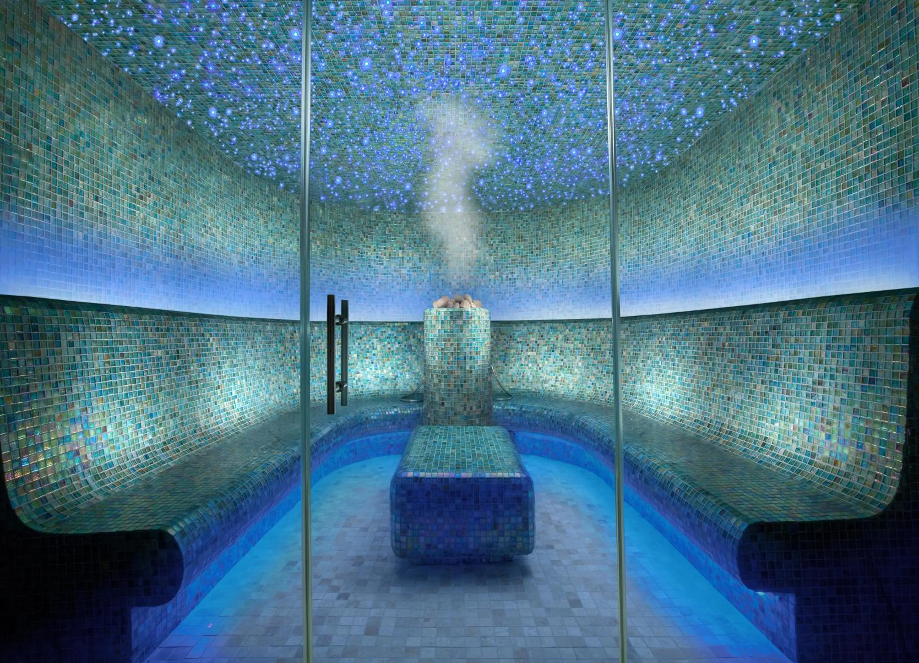 Steam room in Rustic Inn Creekside