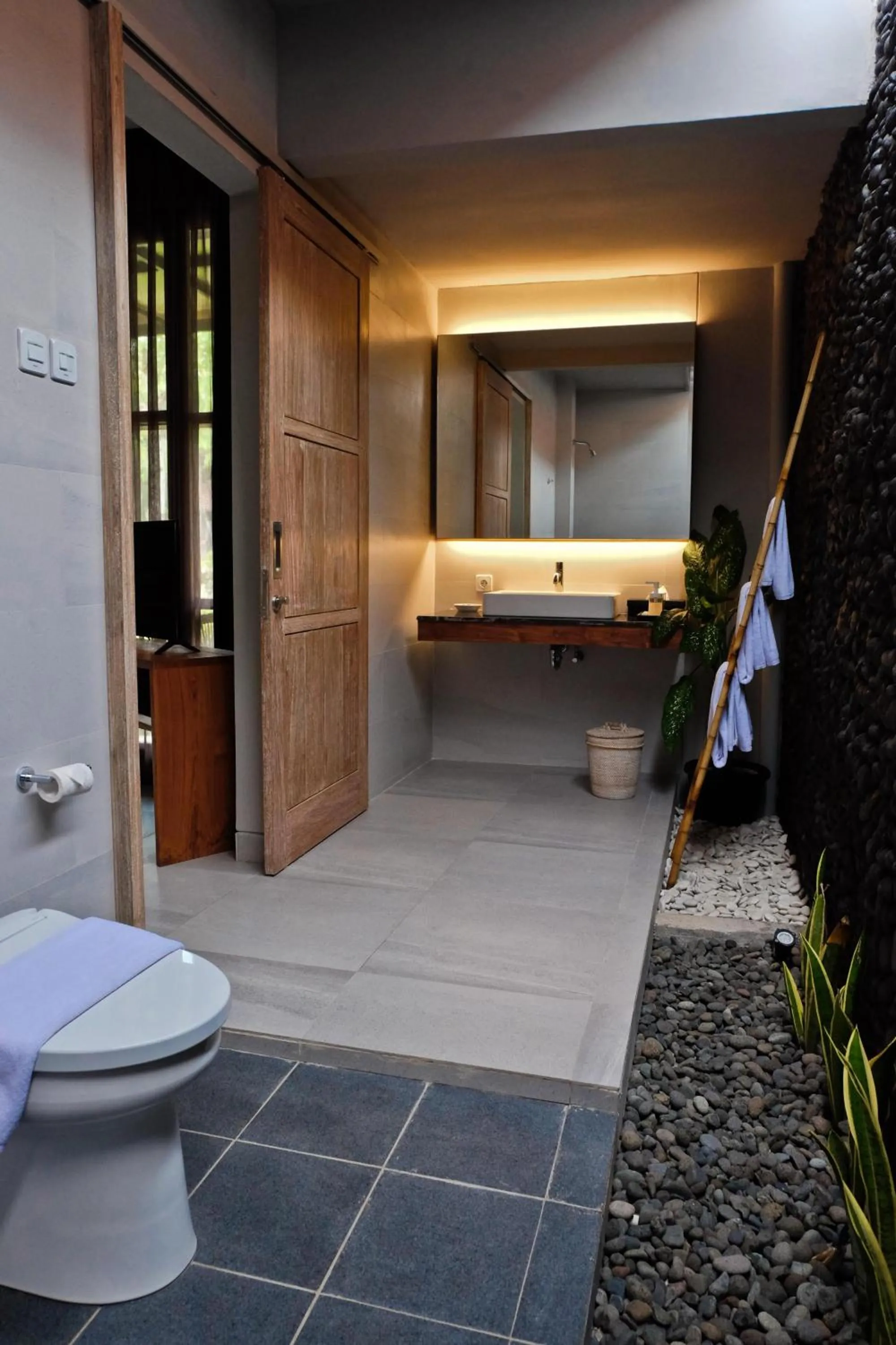 Umadewi Surf & Retreat