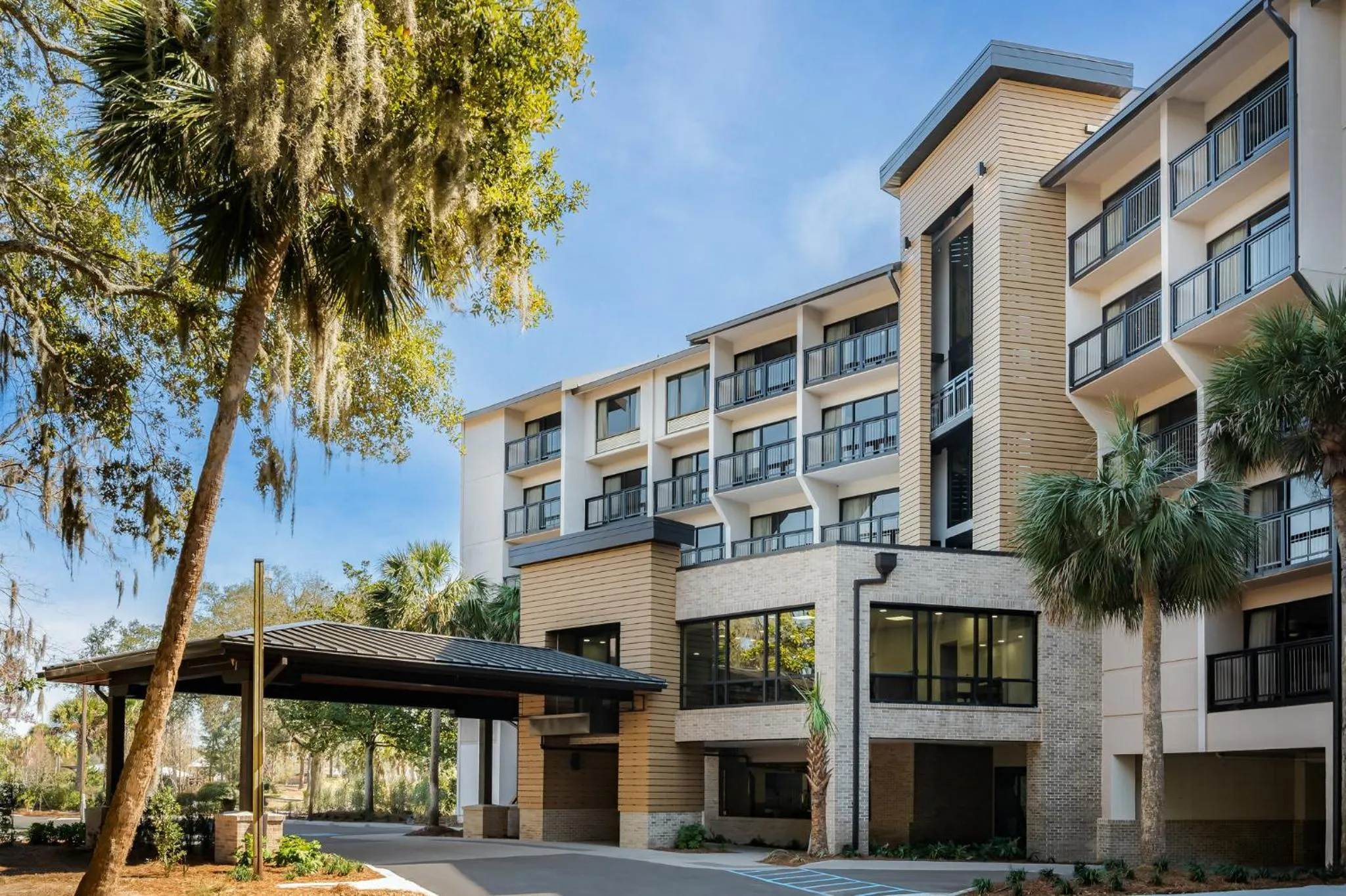 Property building in Holiday Inn Express Hilton Head Island by IHG