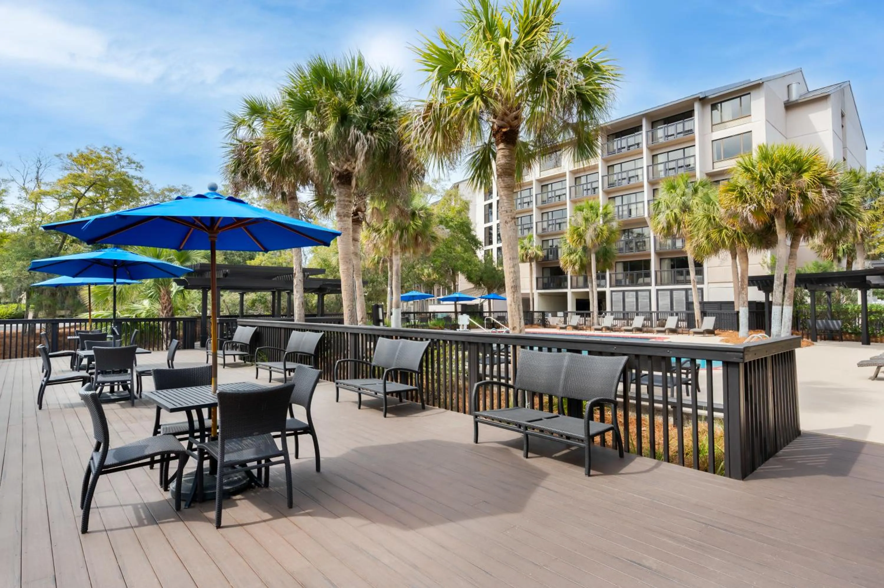 Property building in Holiday Inn Express Hilton Head Island by IHG