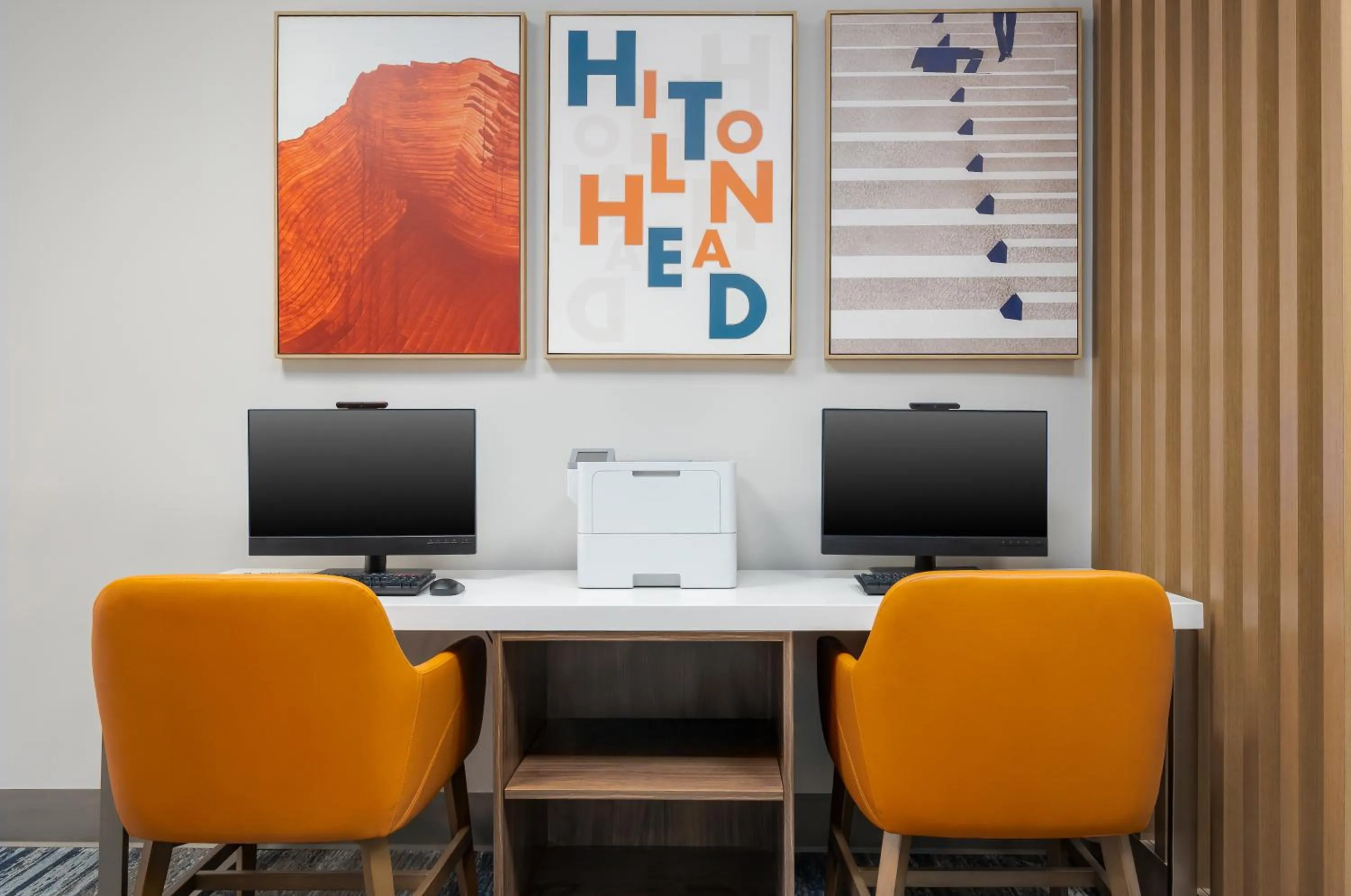 Business facilities in Holiday Inn Express Hilton Head Island by IHG