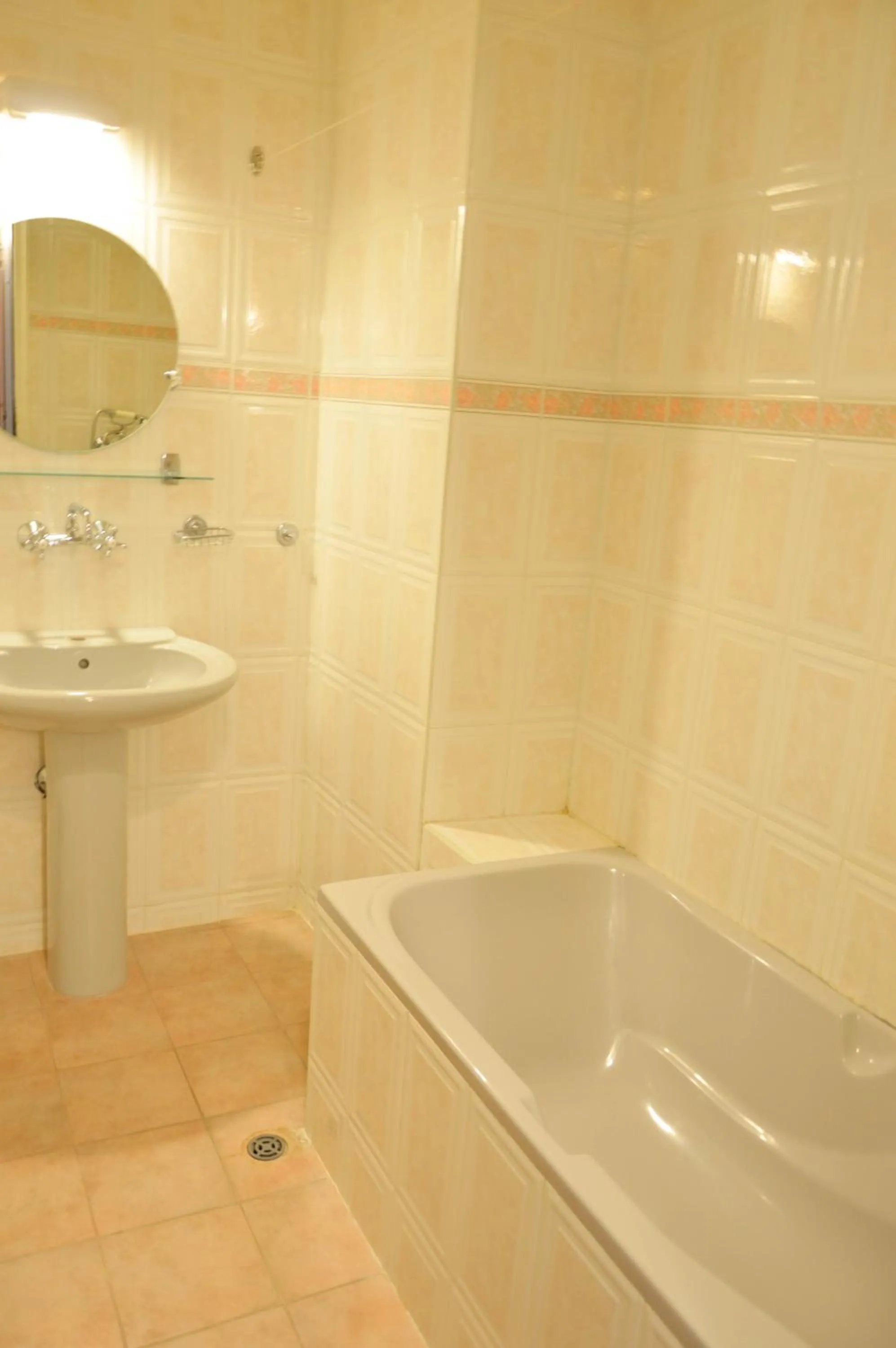 Shower in Park hotel Bellevue