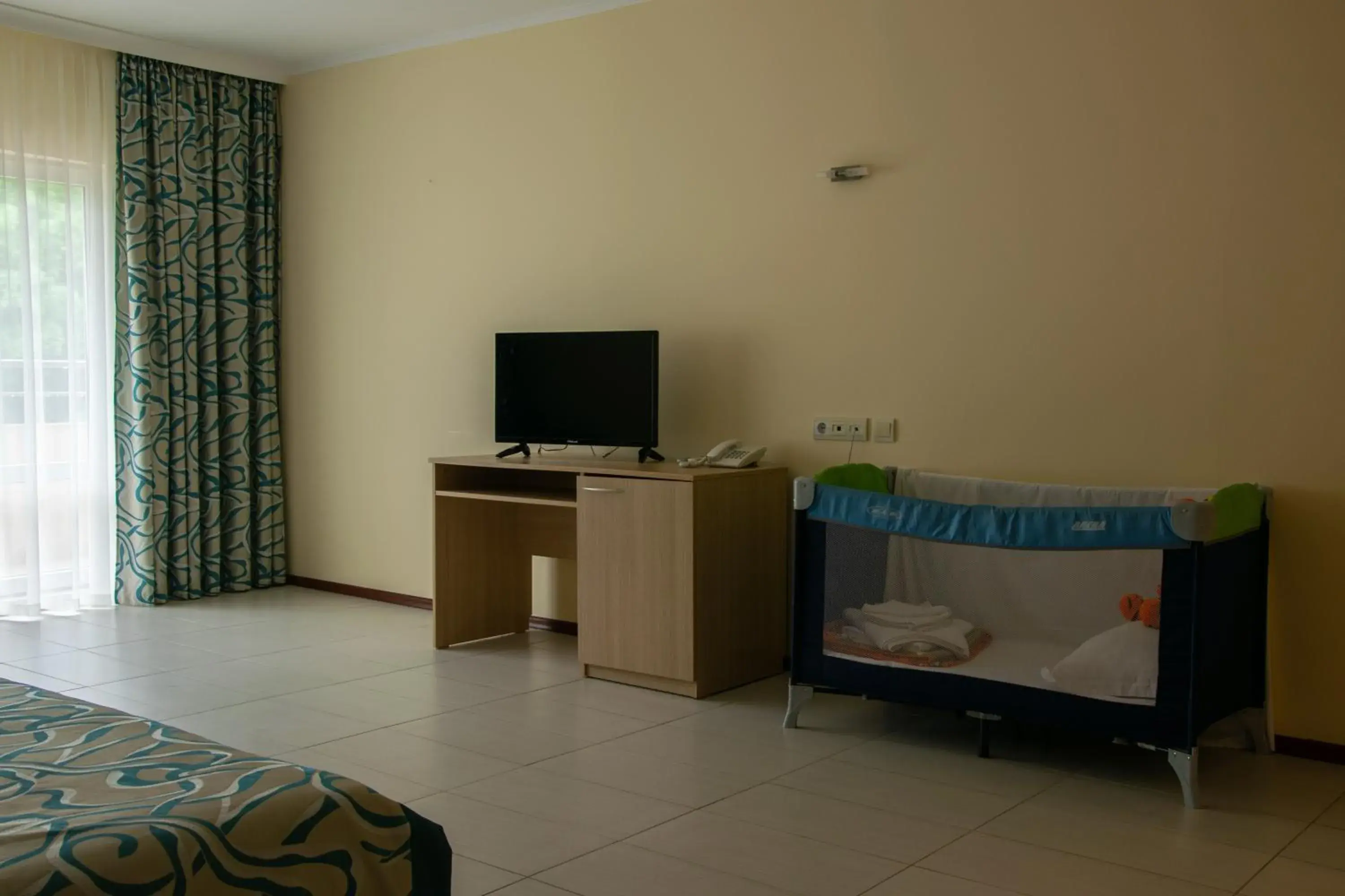 Family Room (2 Adults + 2 Children) in Park hotel Bellevue Family Room (2 Adults + 2 Children) in Park hotel Bellevue