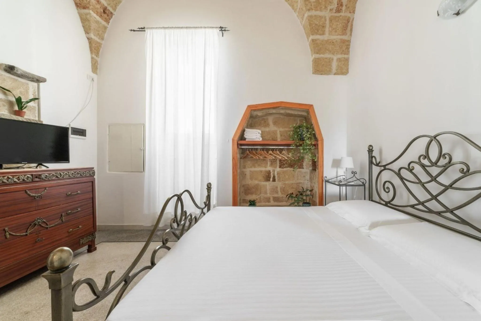 Property building, Bed in Masseria De Donno