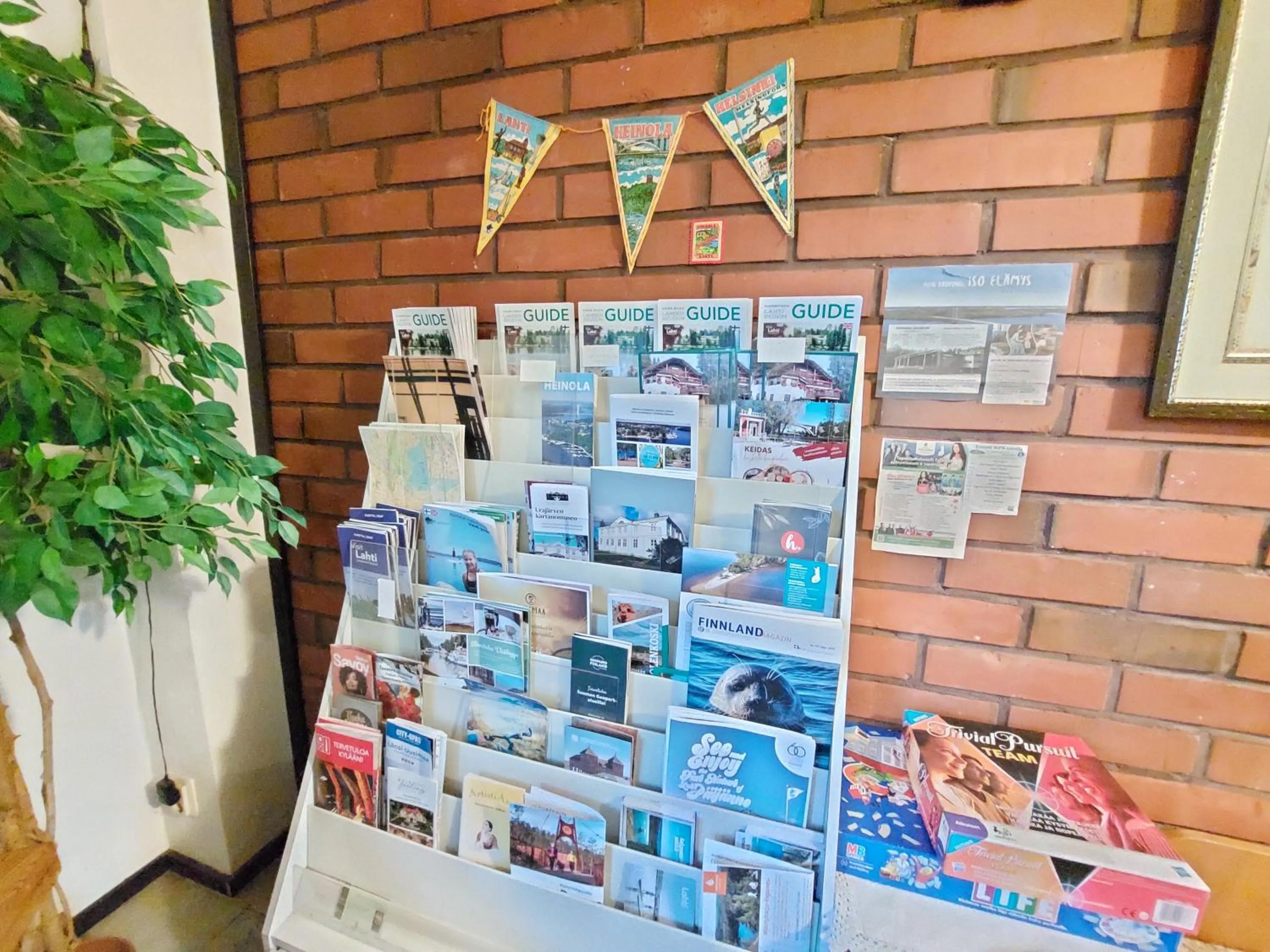 Lobby or reception in Cronin's Guesthouse Bed & Breakfast