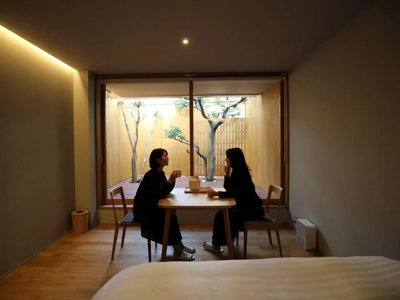 Seating area in Gyokusenkaku