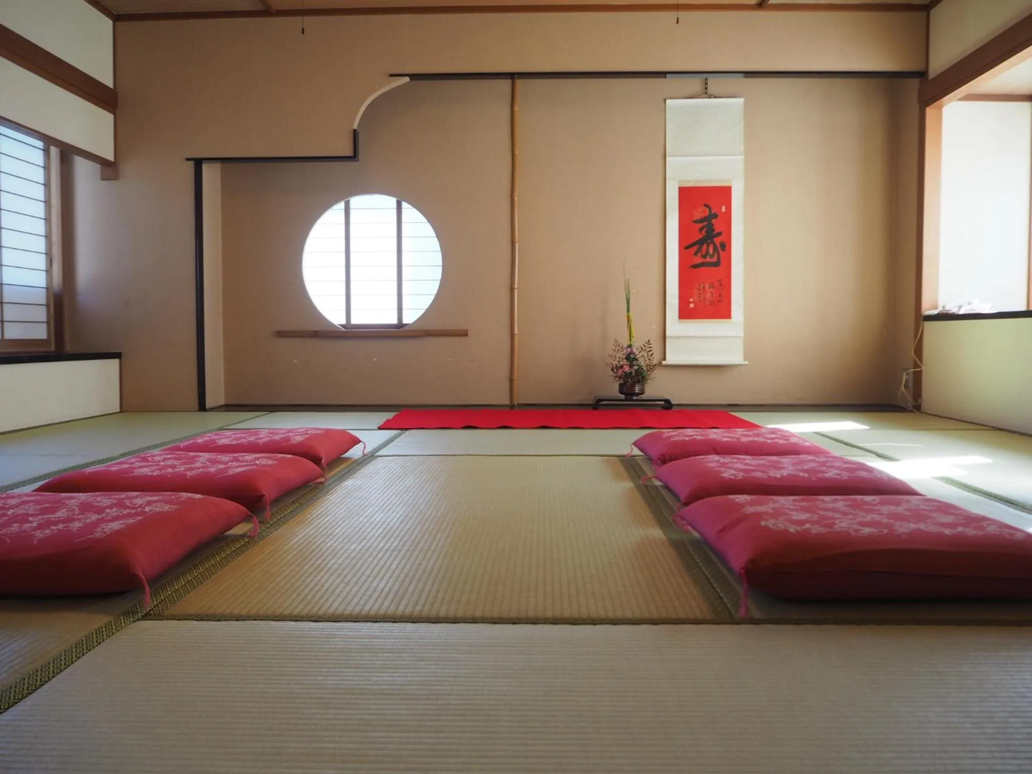 Bed in Gyokusenkaku