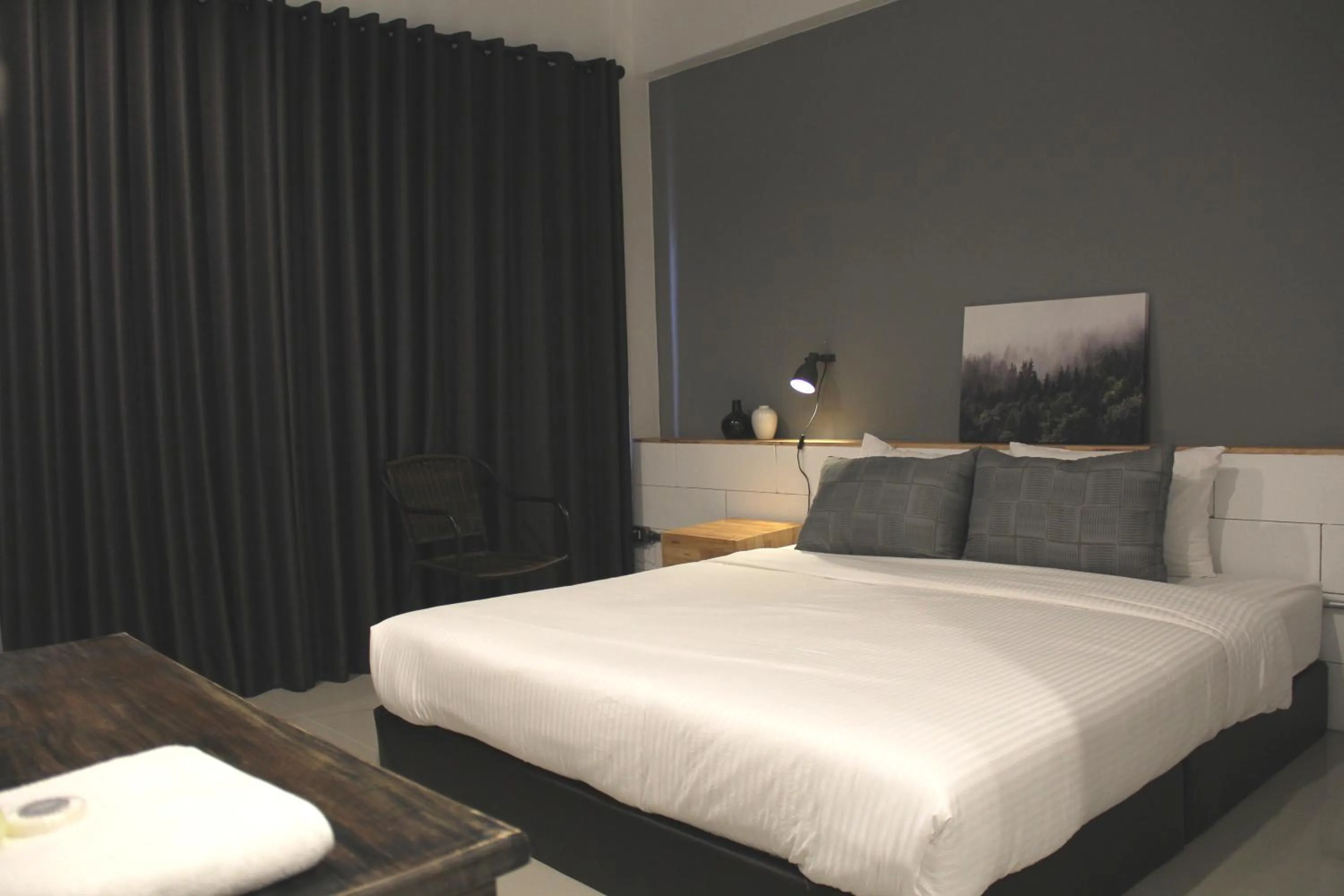 Bed in The Good Days