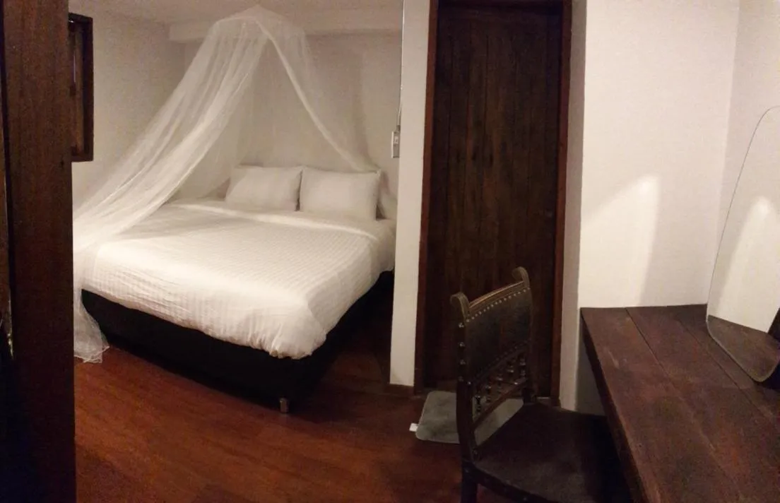 Bed in The Good Days