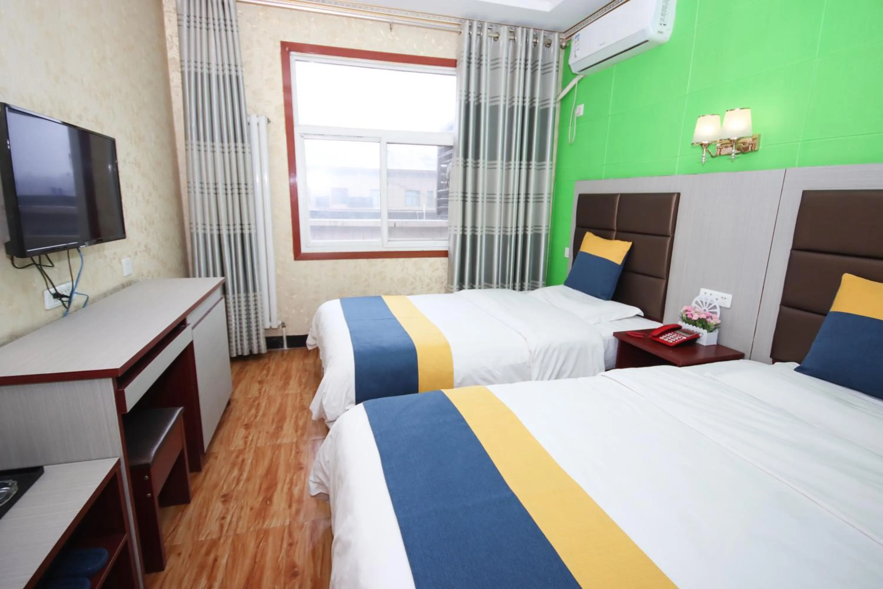 Photo of the whole room, Bed in One Meter Sunshine Hotel Xi'an Xianyang International Airport Flagship Store