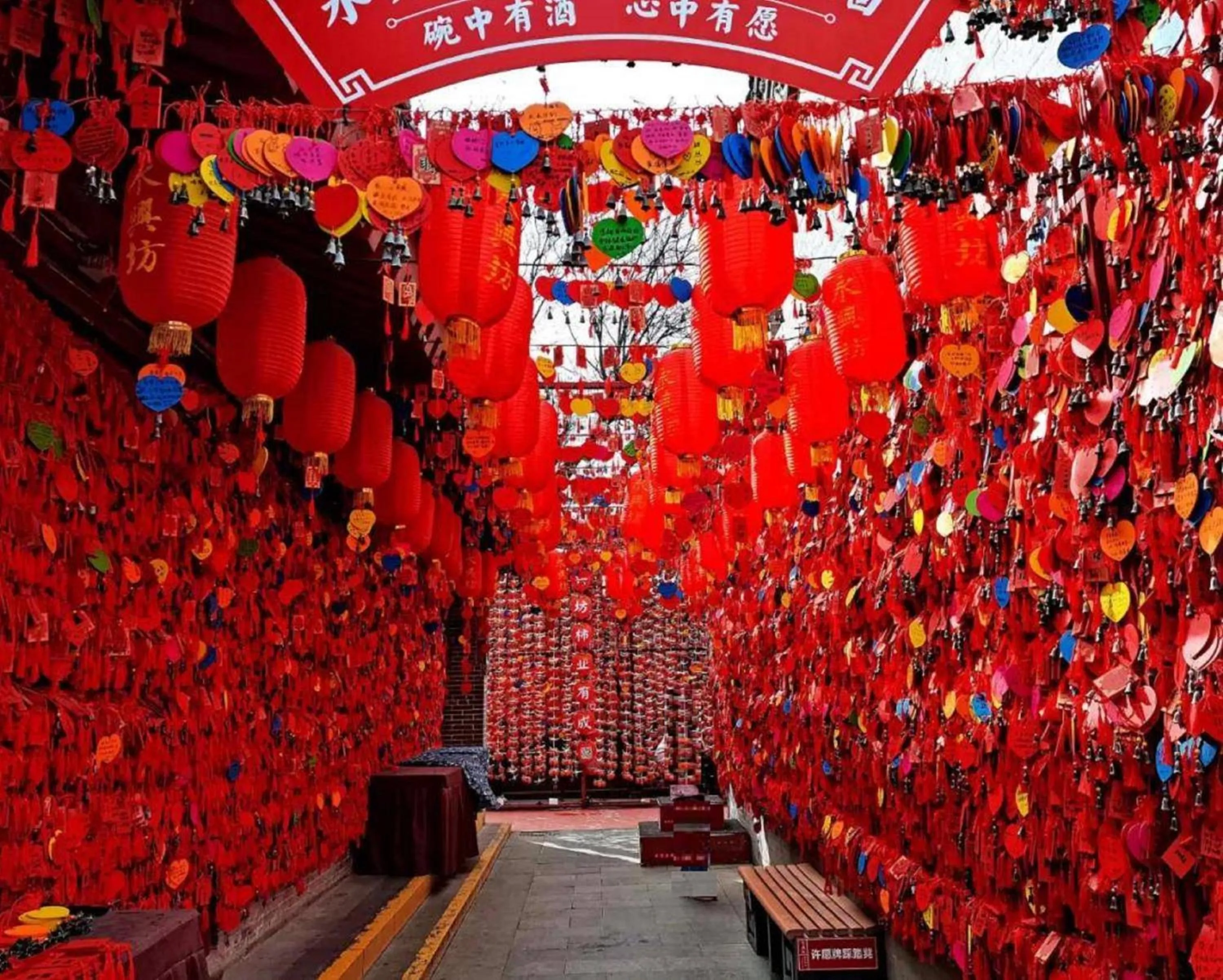 Entertainment in One Meter Sunshine Hotel Xi'an Xianyang International Airport Flagship Store