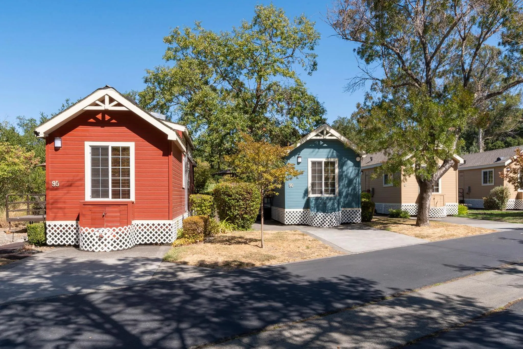 Property building in RiverPointe Napa Valley Resort