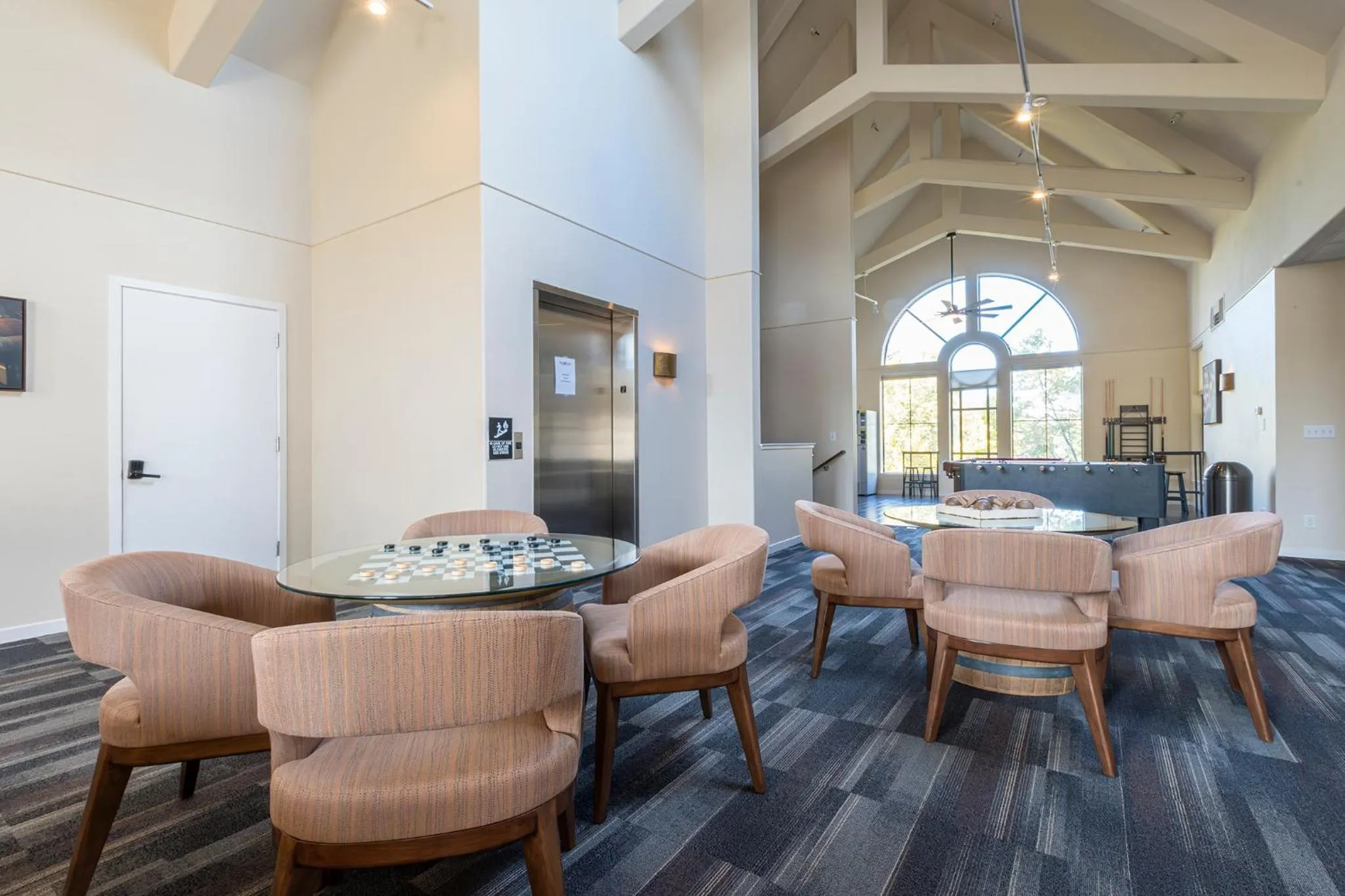 Seating area in RiverPointe Napa Valley Resort