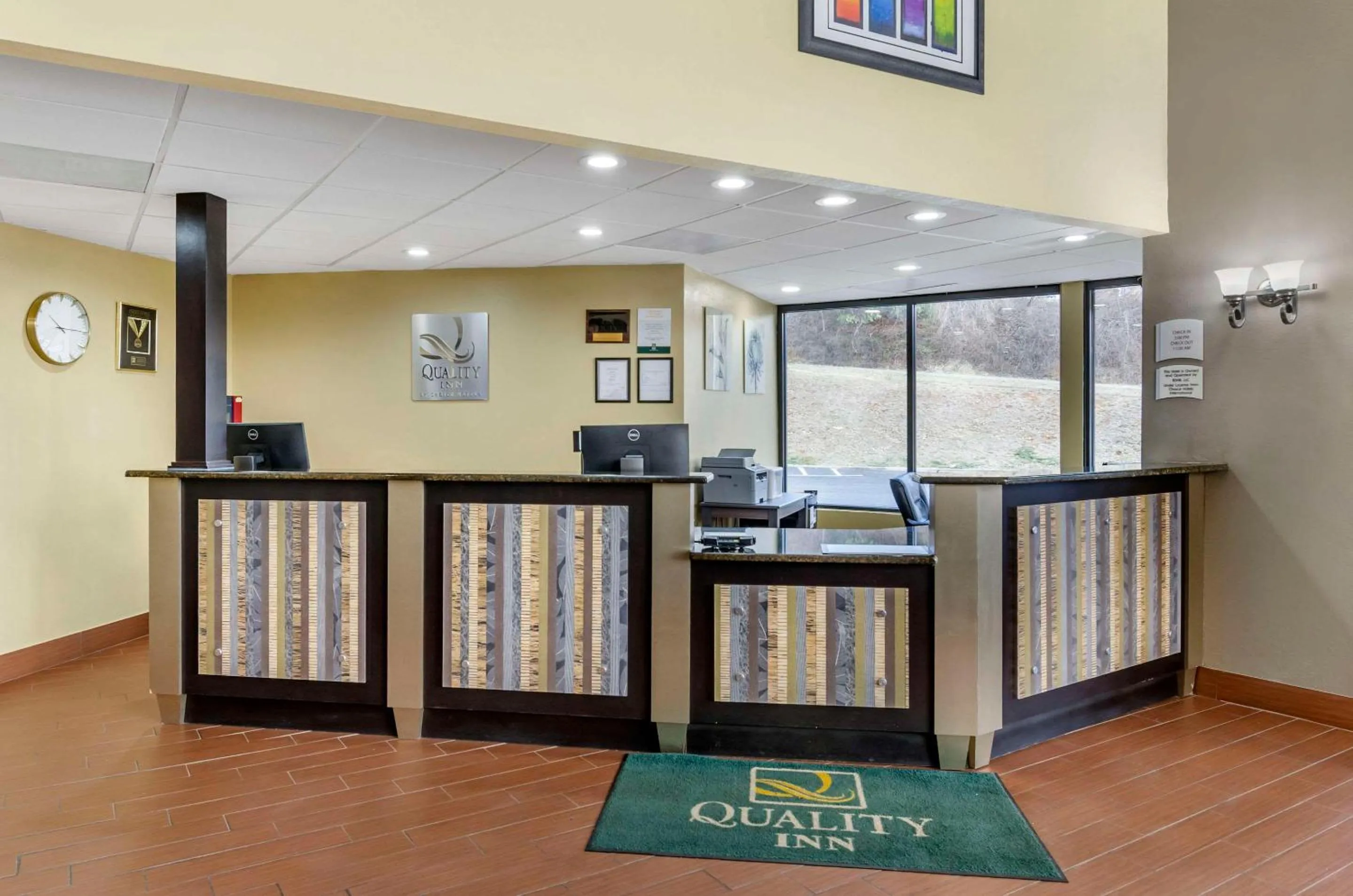 Lobby or reception in Quality Inn Hillsville