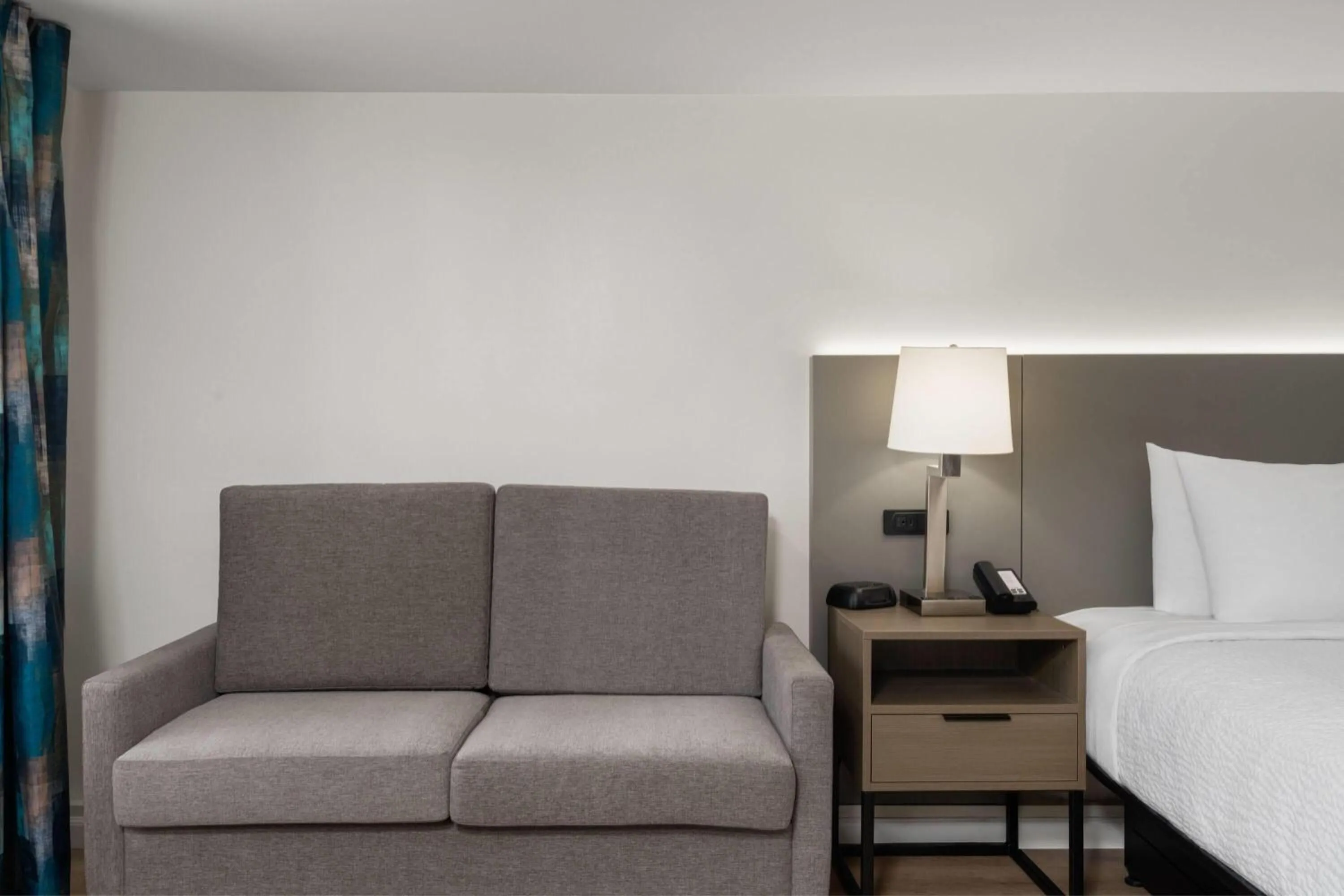 Photo of the whole room, Bed in Baymont by Wyndham Rock Springs