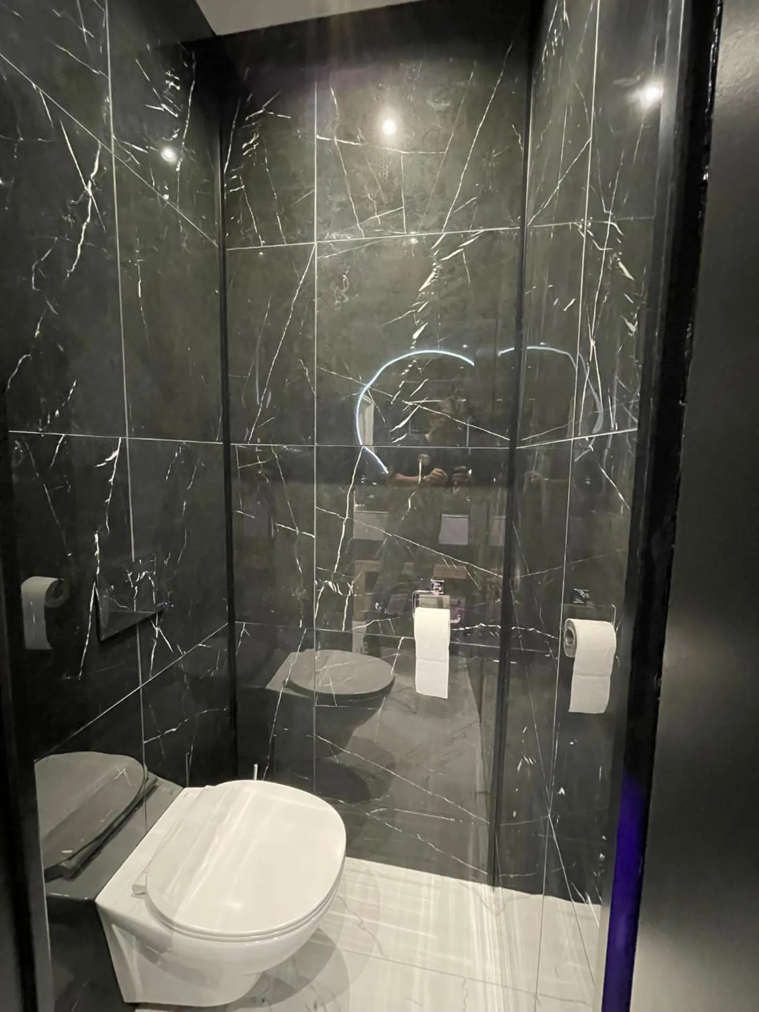 Toilet in Villa Prana