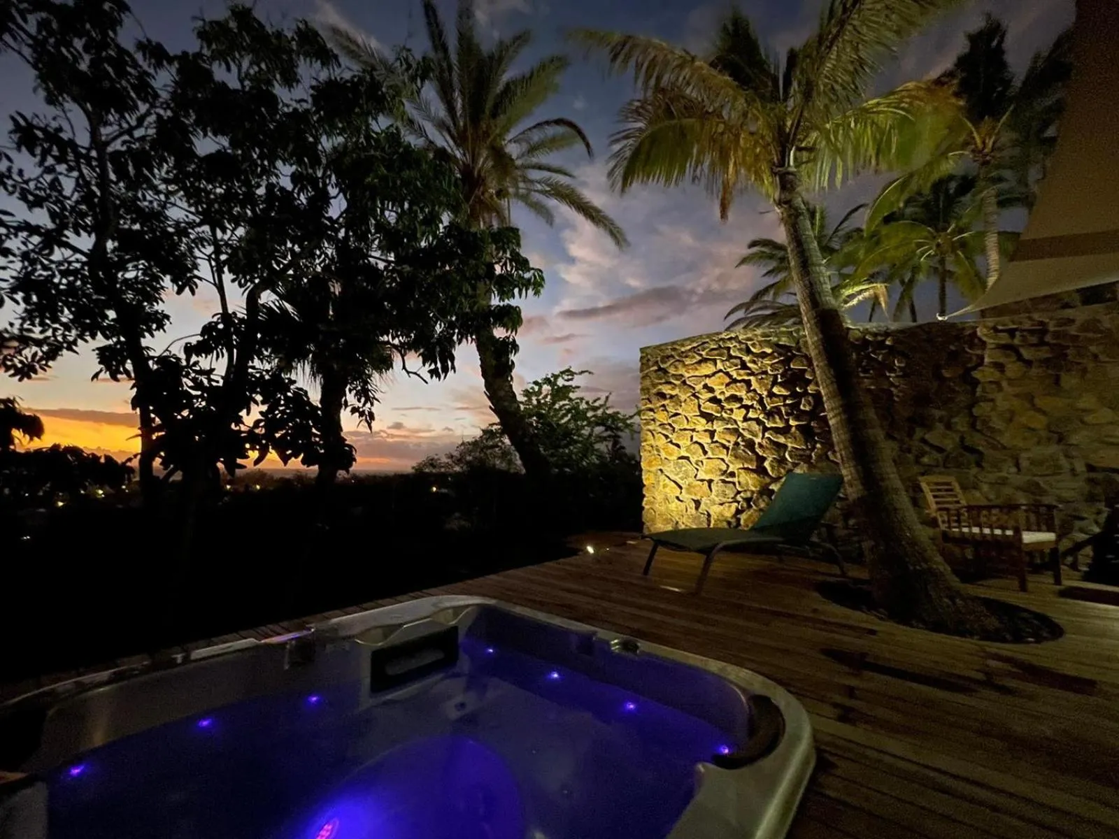Hot Tub in Villa Prana