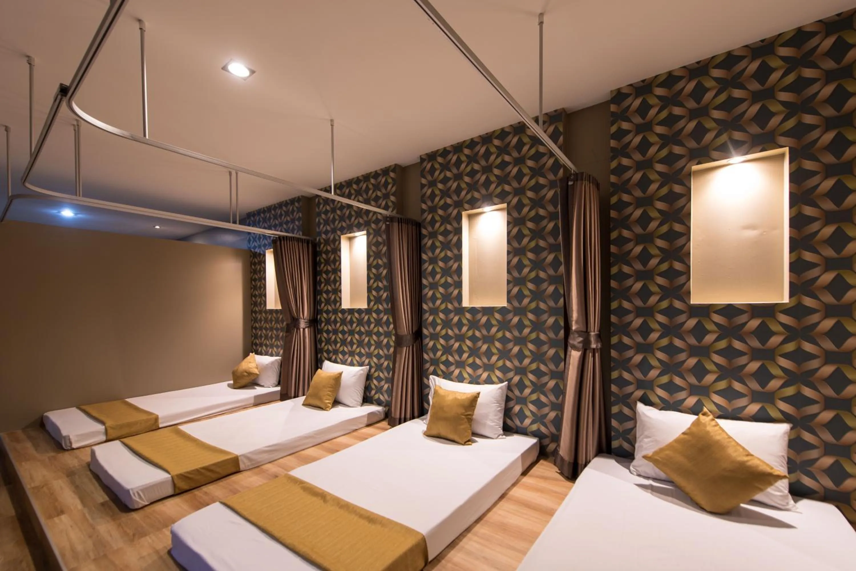 Massage, Bed in River Front Krabi Hotel