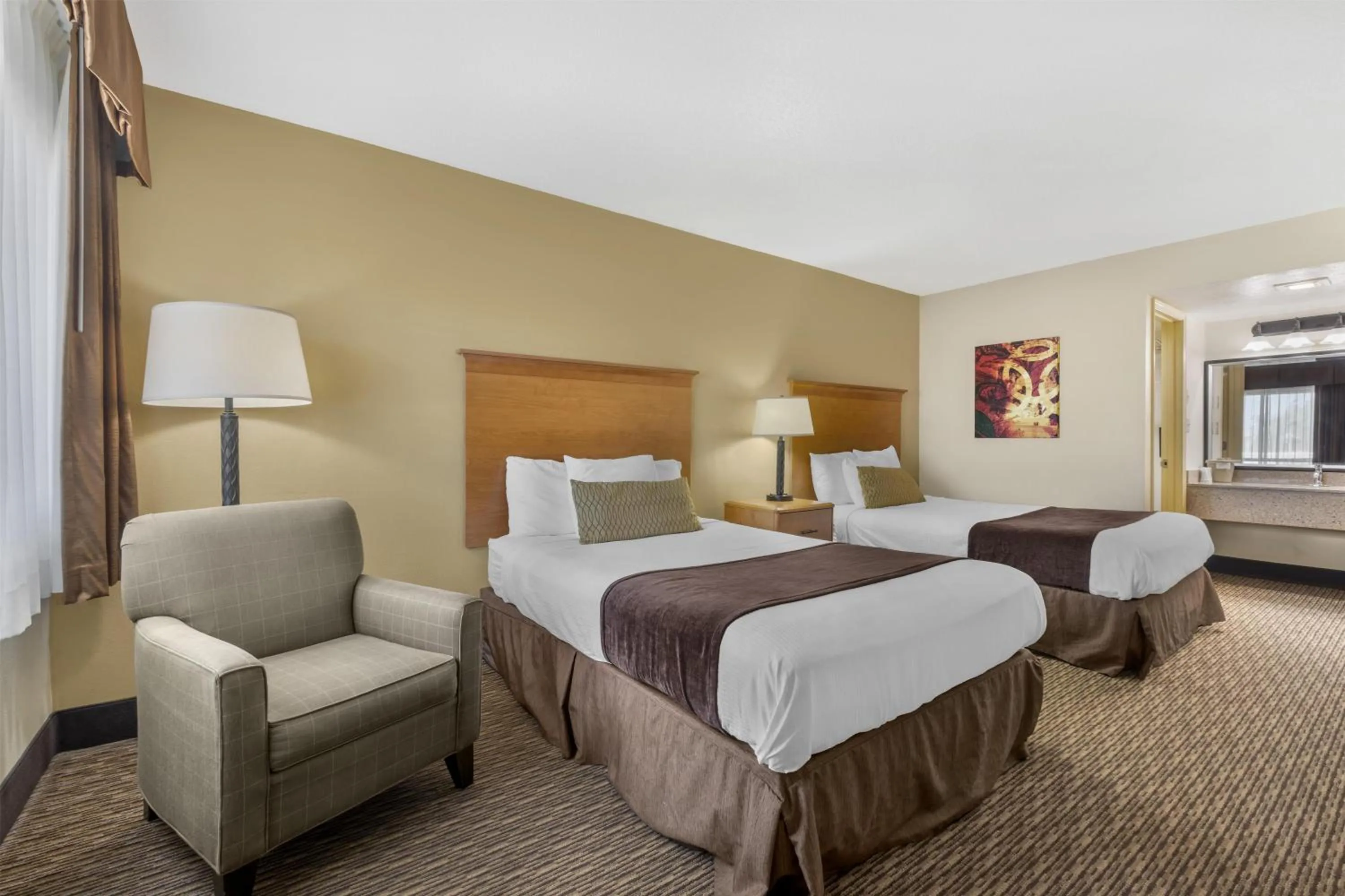 Bedroom, Bed in Best Western Winchester Hotel