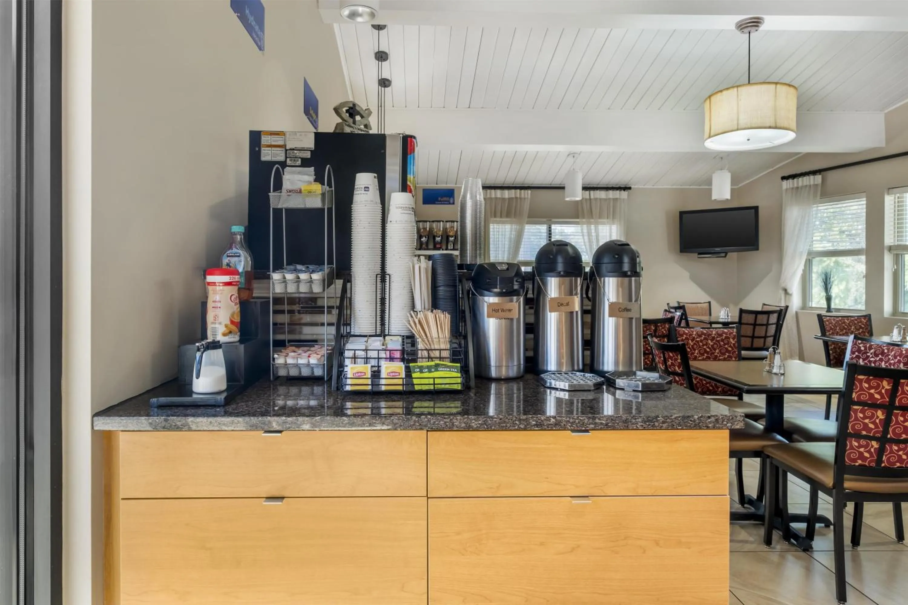 Breakfast in Best Western Winchester Hotel