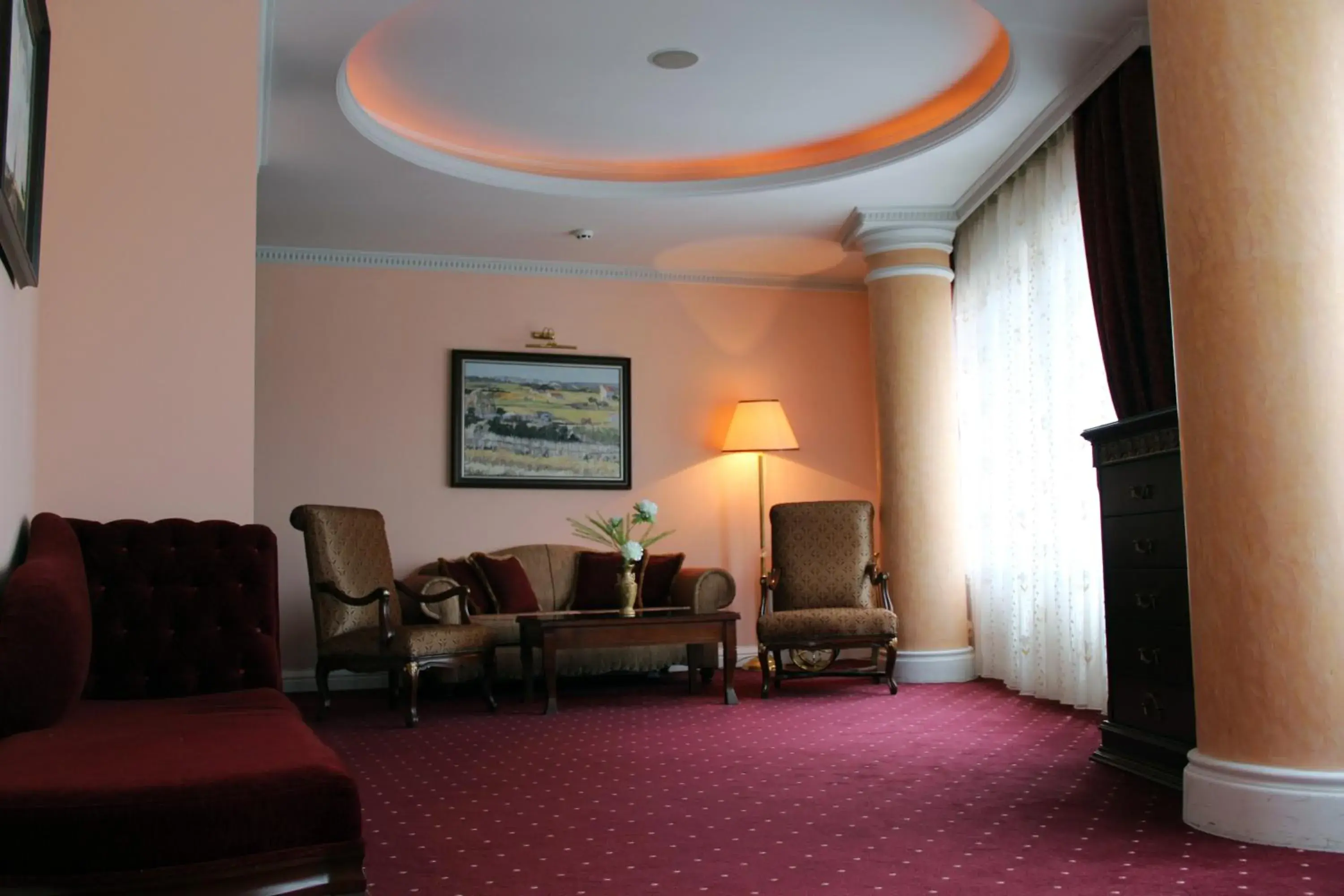 Diplomatic Suite Vardar in Stone Bridge Hotel Diplomatic Suite Vardar in Stone Bridge Hotel