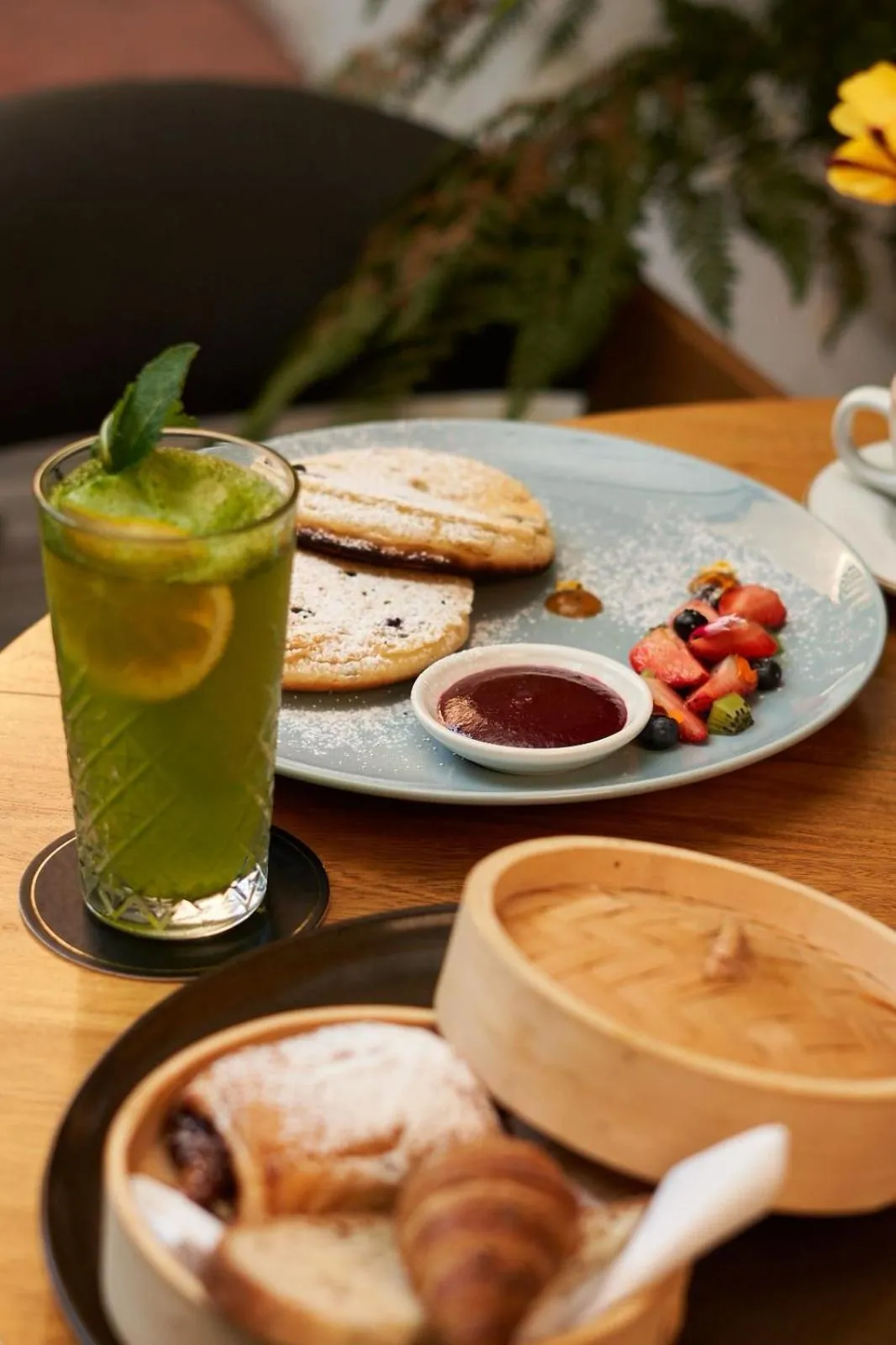 Breakfast in Hotel Park10