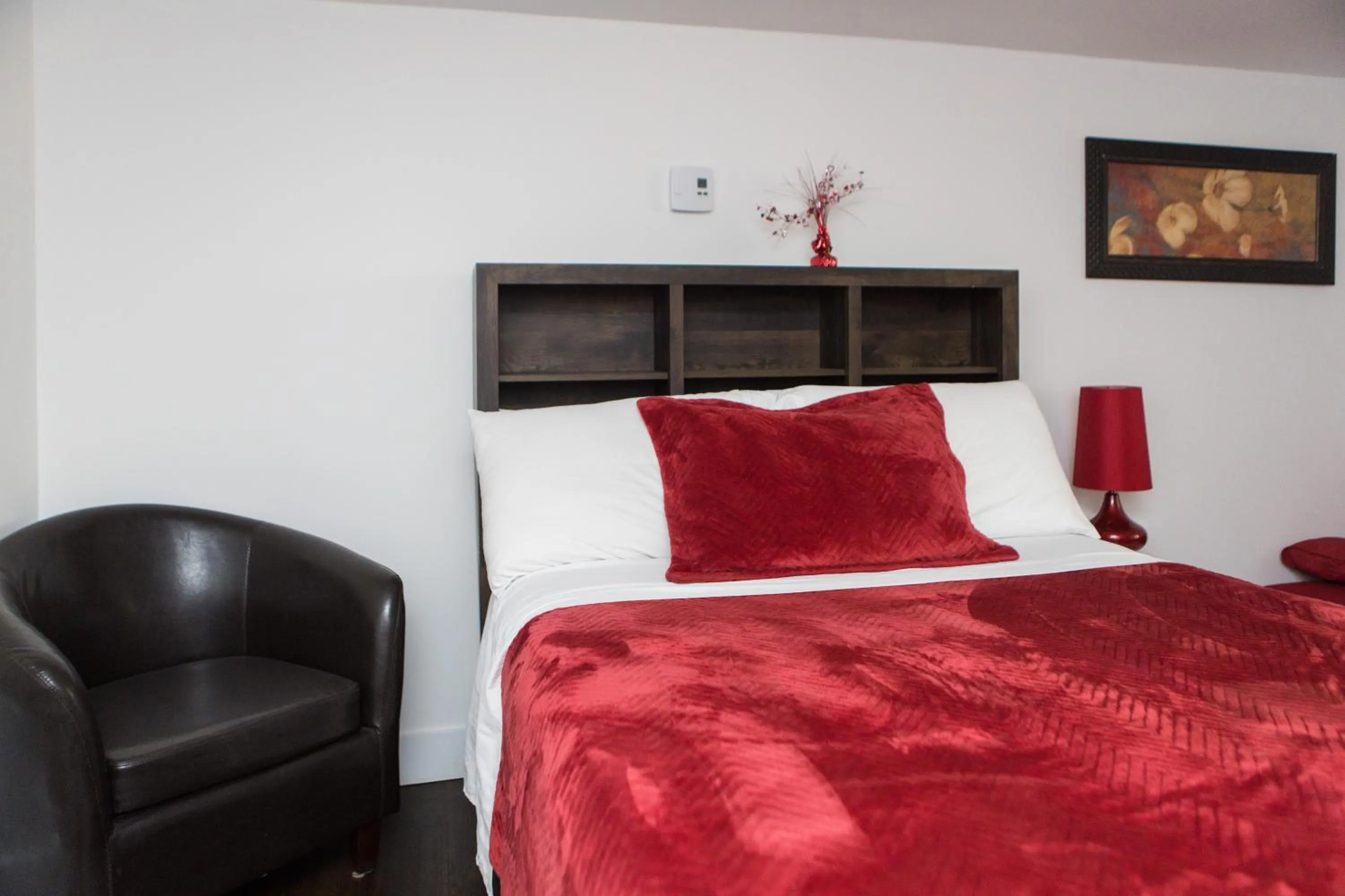 Bed in Motel LA RÉFÉRENCE