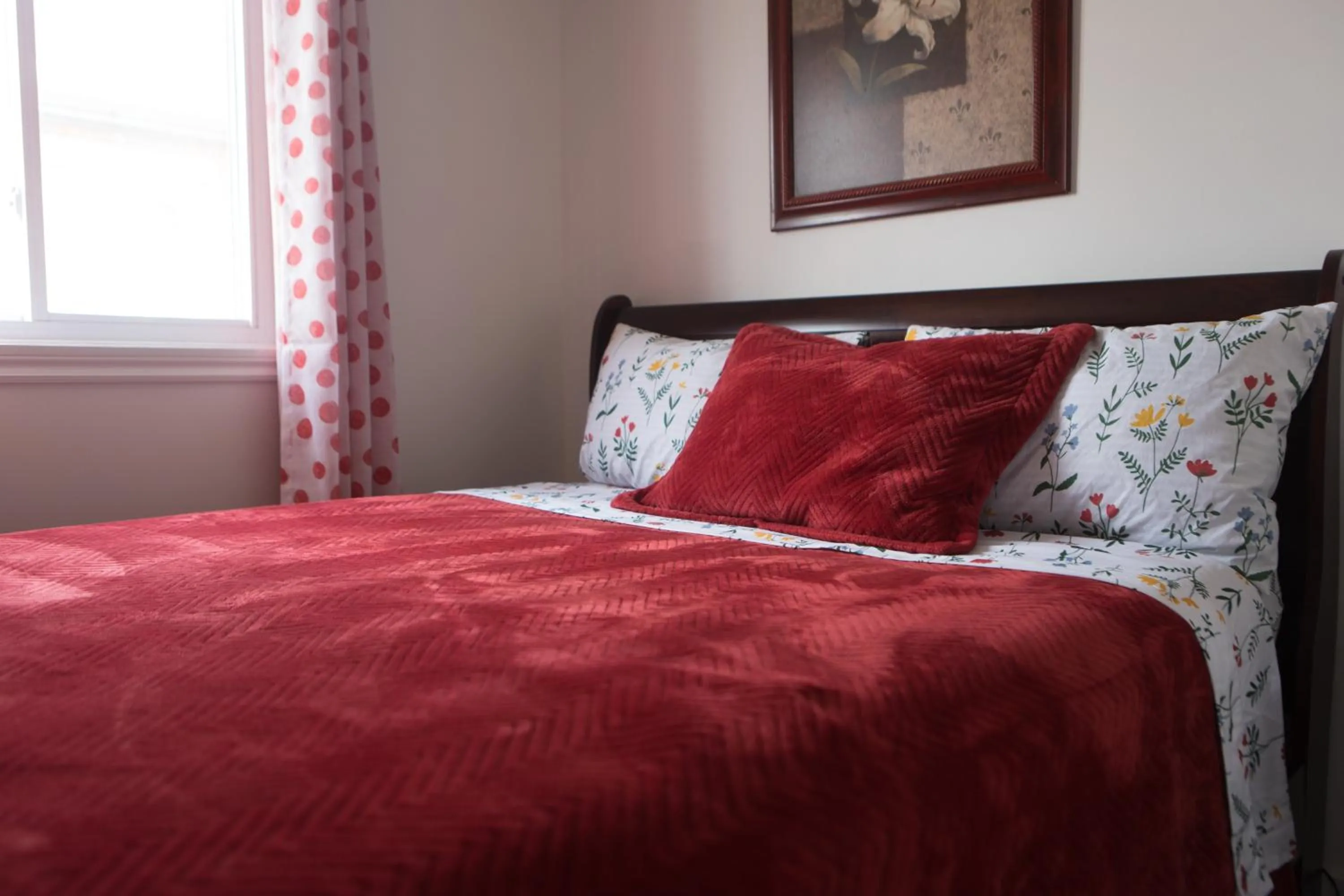 Bed in Motel LA RÉFÉRENCE