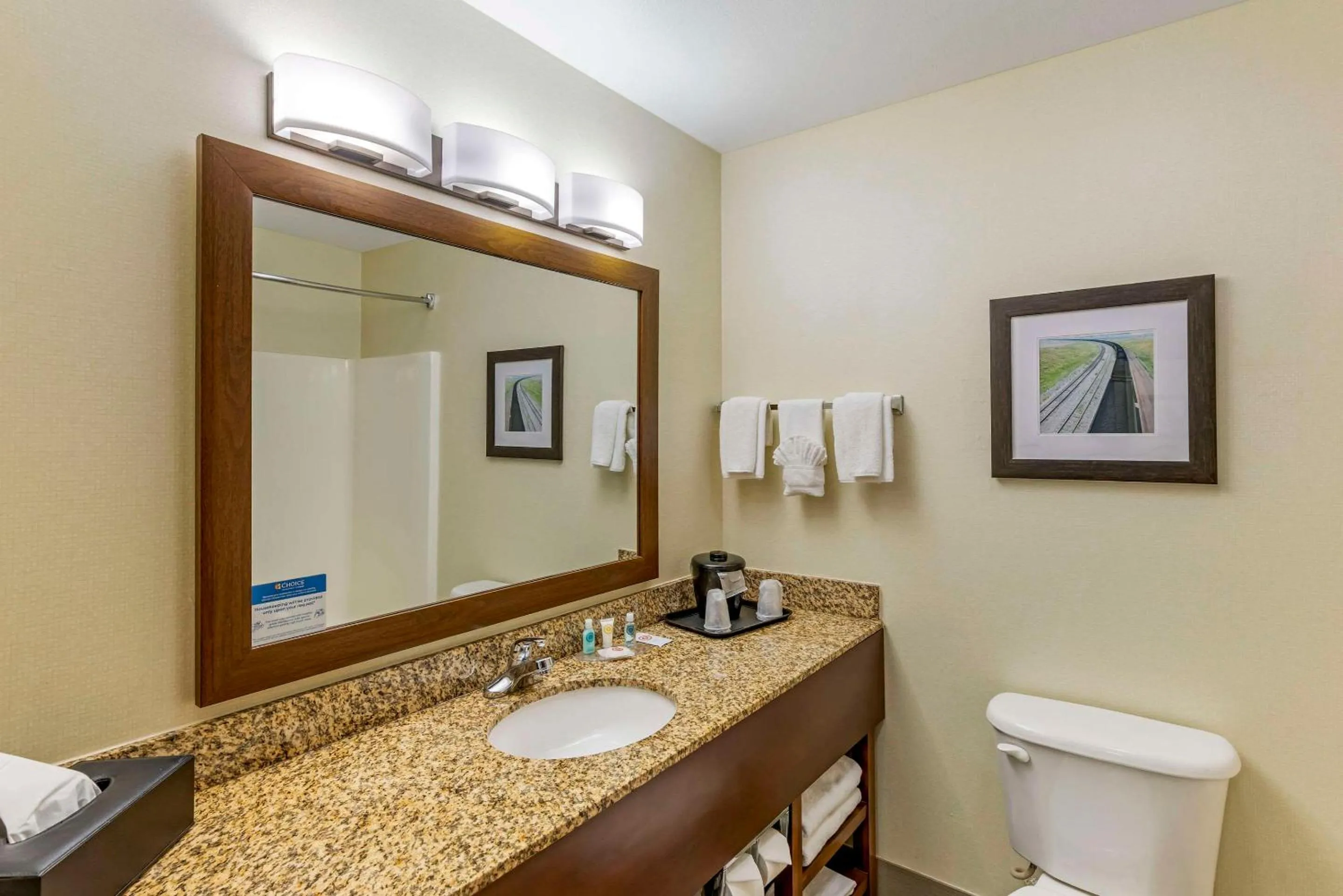 Bedroom in Comfort Inn & Suites Gillette near Campbell Medical Center