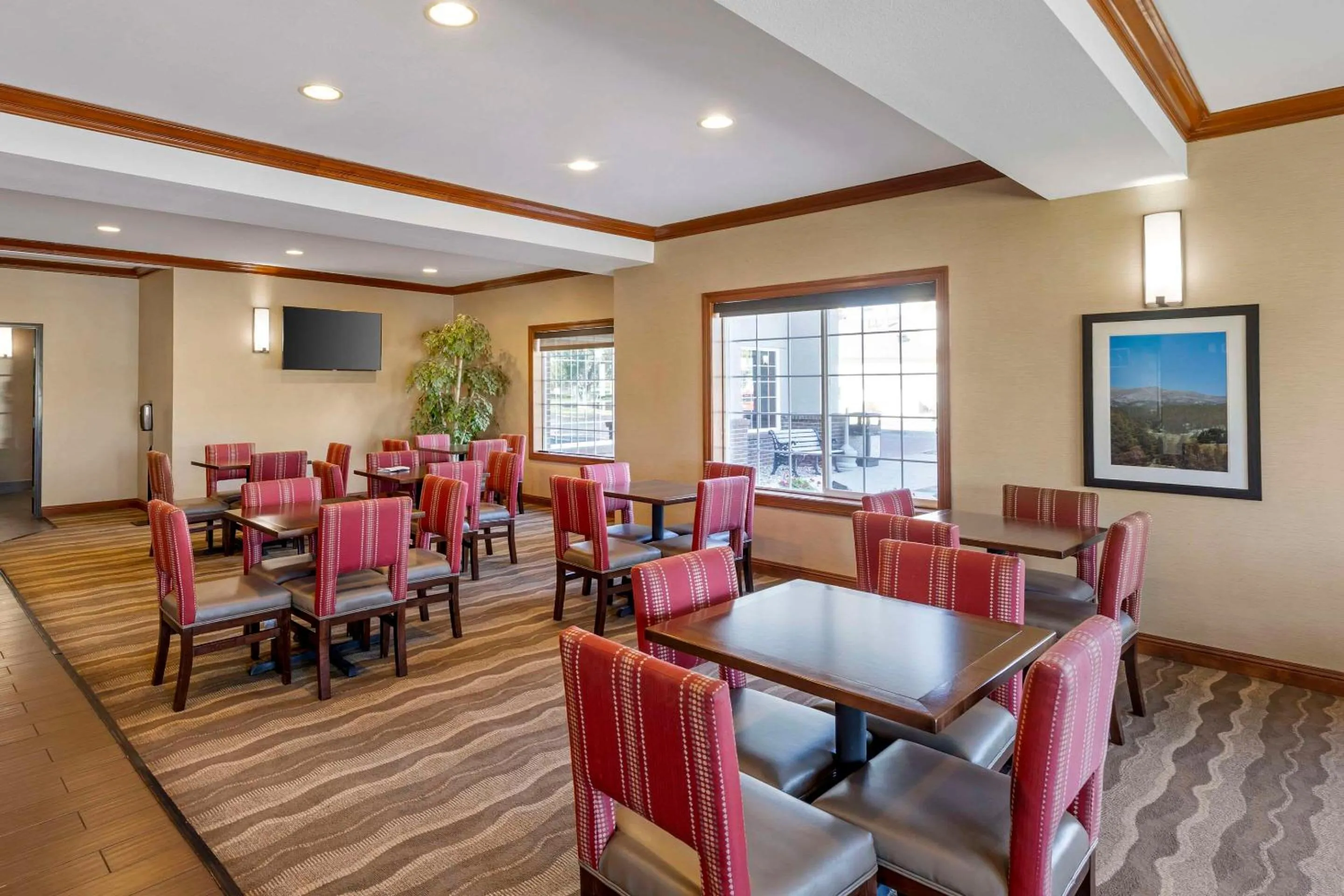 Breakfast in Comfort Inn & Suites Gillette near Campbell Medical Center