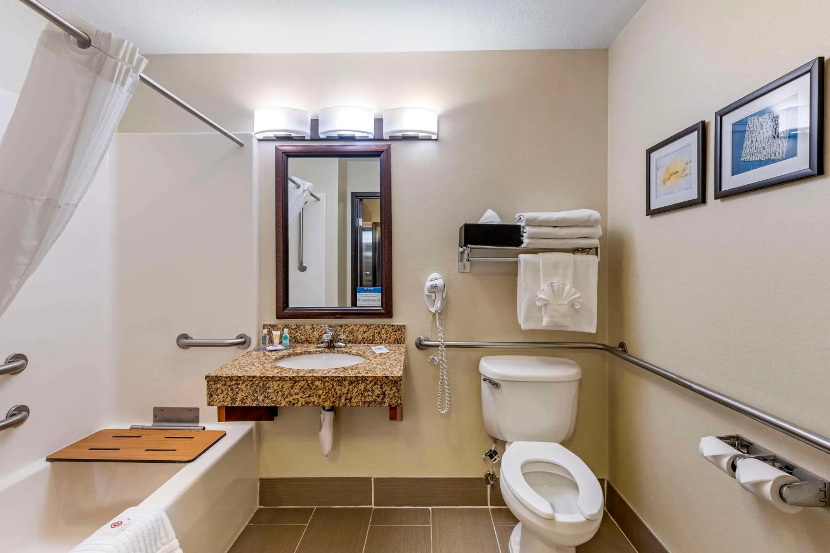 Bedroom in Comfort Inn & Suites Gillette near Campbell Medical Center