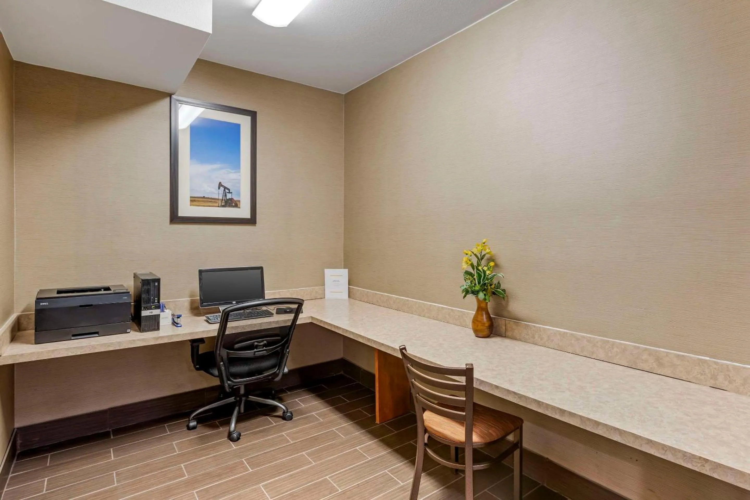 Business facilities in Comfort Inn & Suites Gillette near Campbell Medical Center