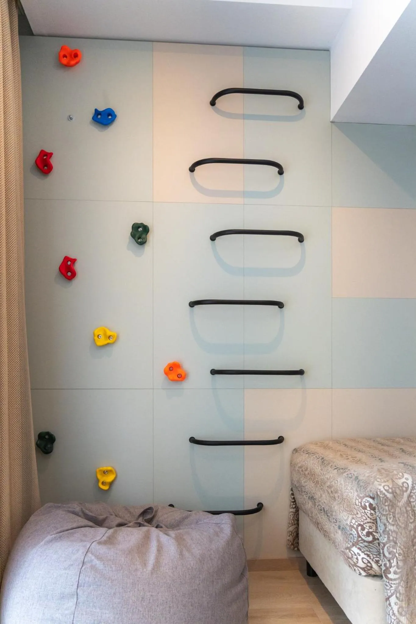 Living room, Bed in AquaClub GRIFID Hotel Bolero - Ultra All Inclusive & Private Beach