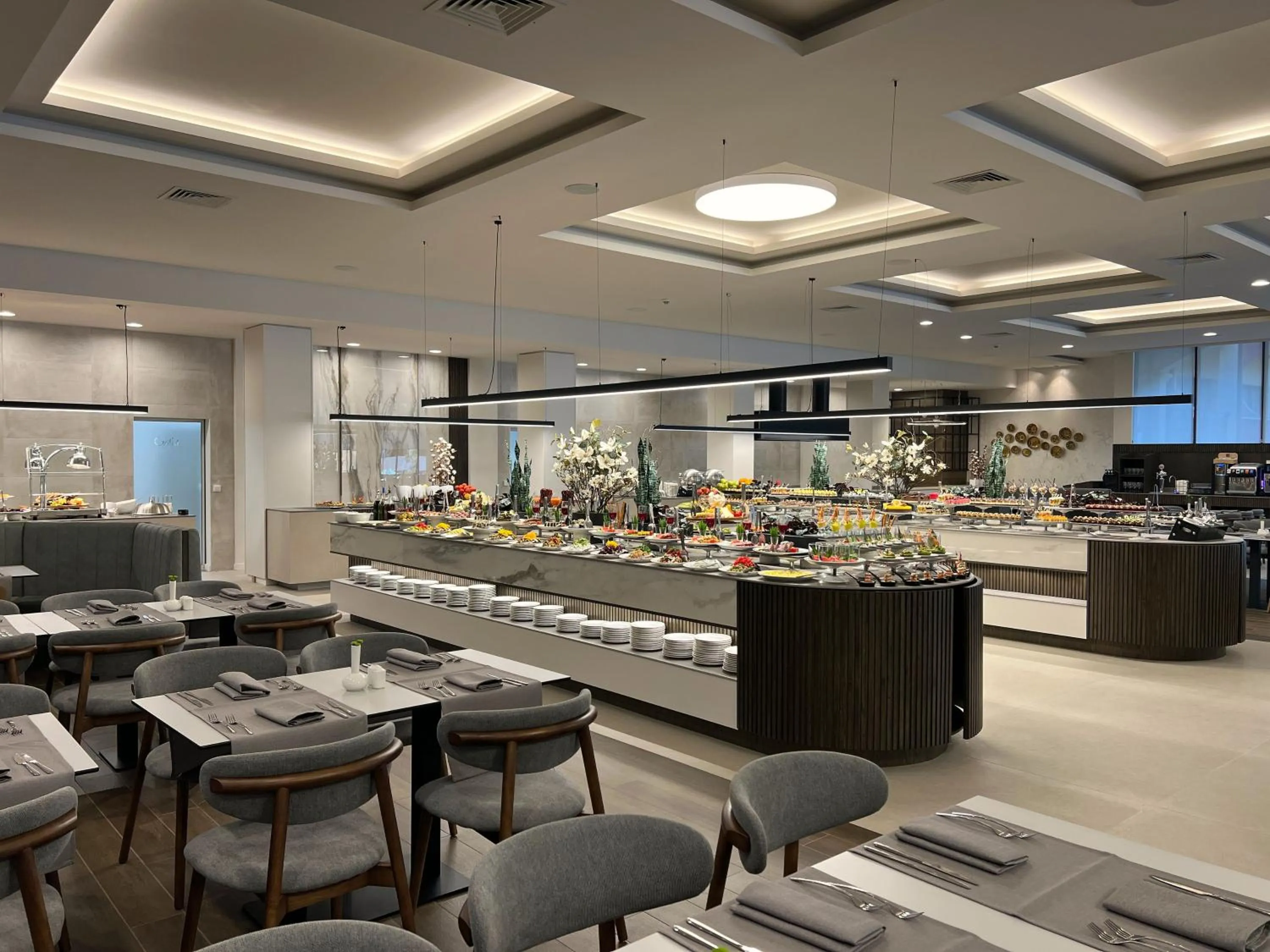 Restaurant/places to eat in AquaClub GRIFID Hotel Bolero - Ultra All Inclusive & Private Beach