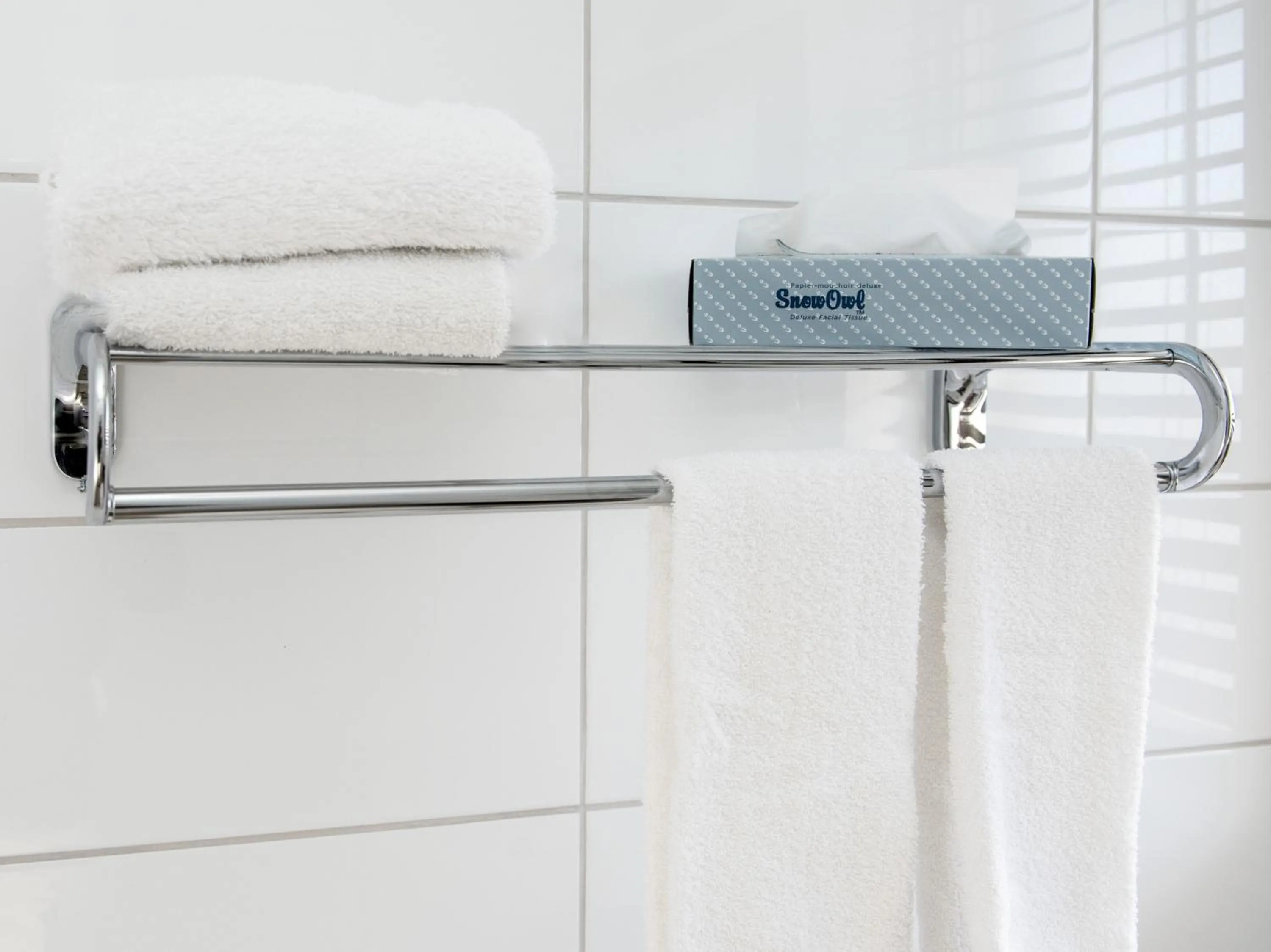 Bathroom in Le Deauville Motel