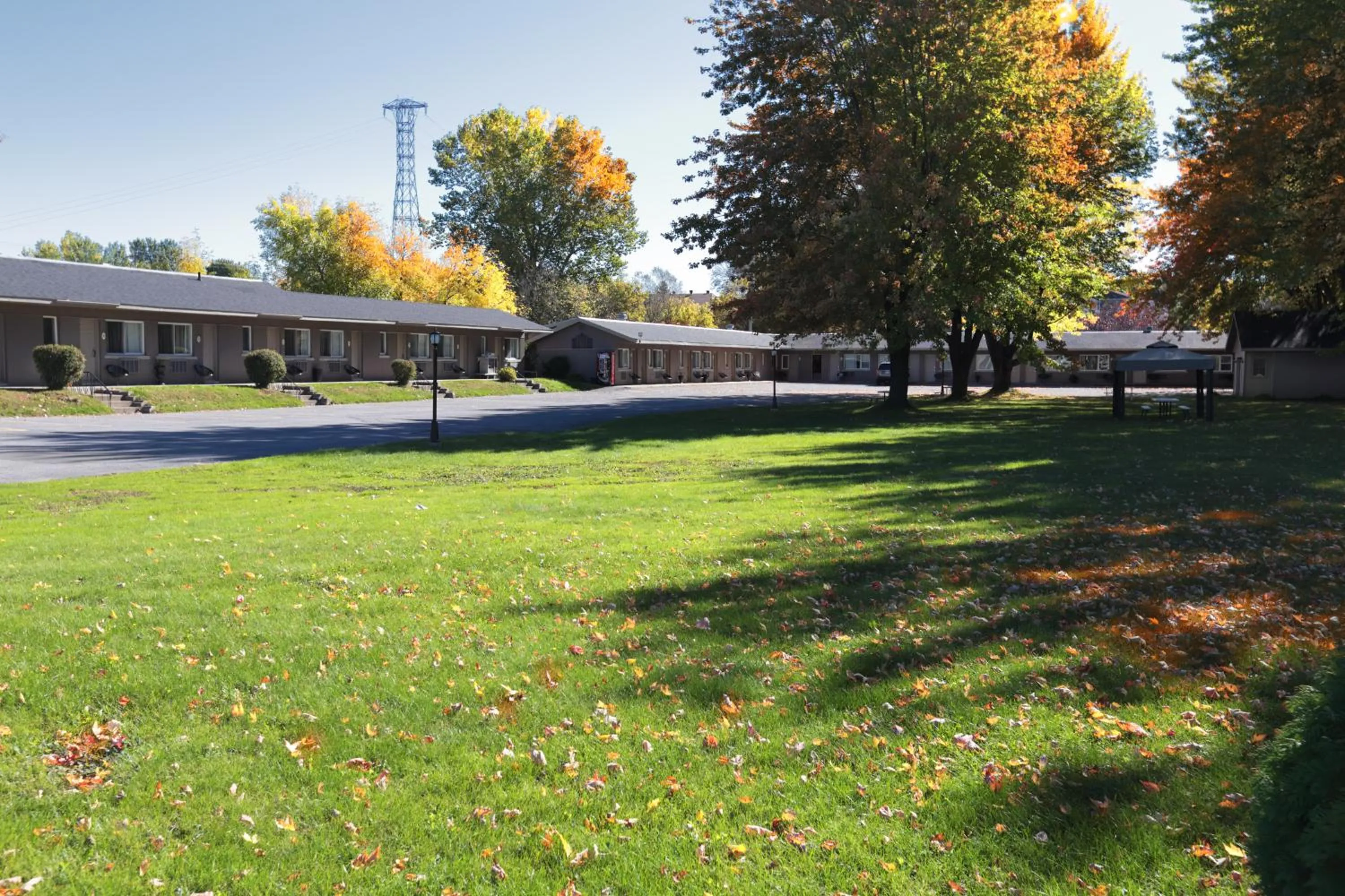 Seating area in Le Deauville Motel