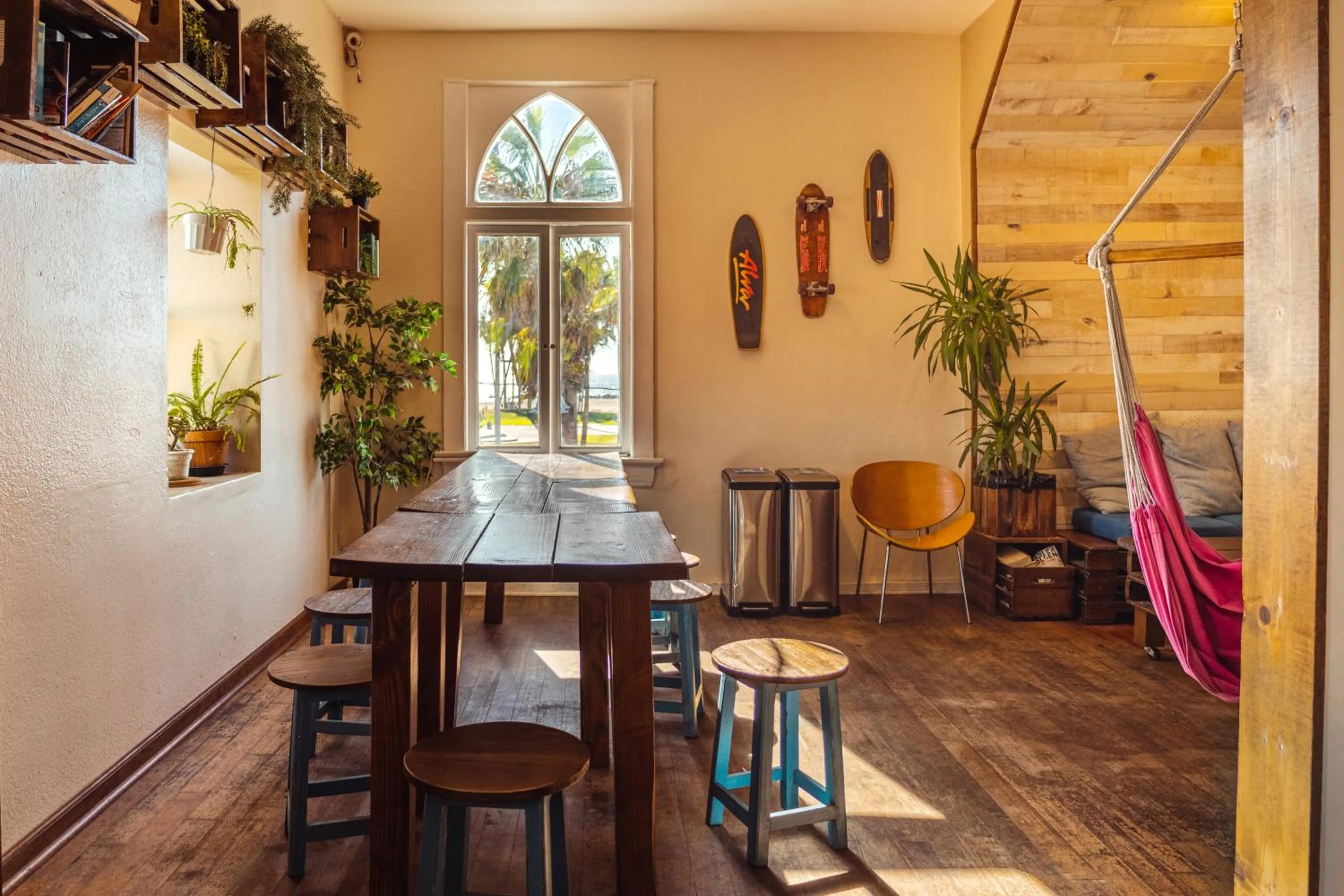 Samesun Venice Beach Hotel & Hostel