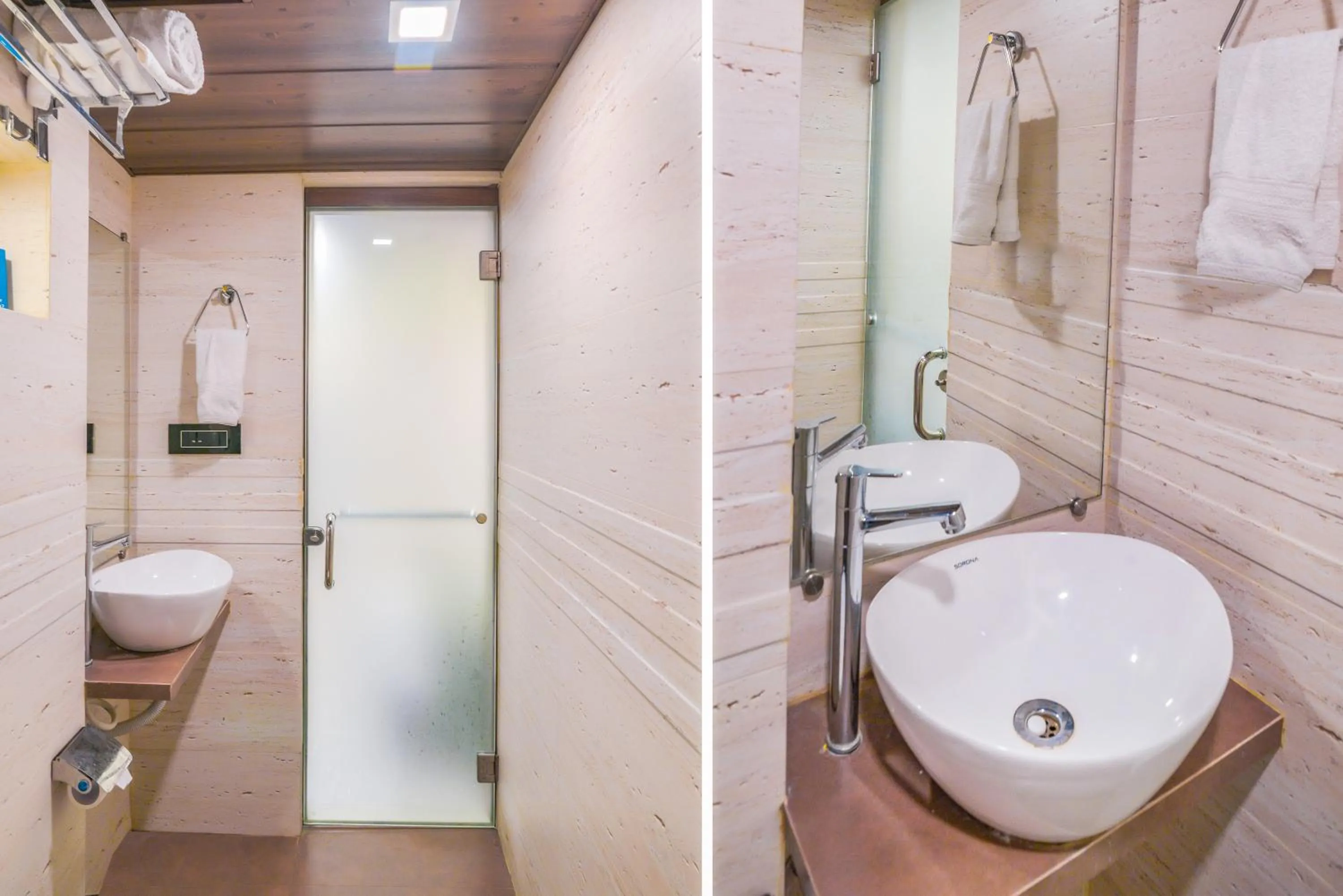 Bathroom in Oxford Hotel Powai