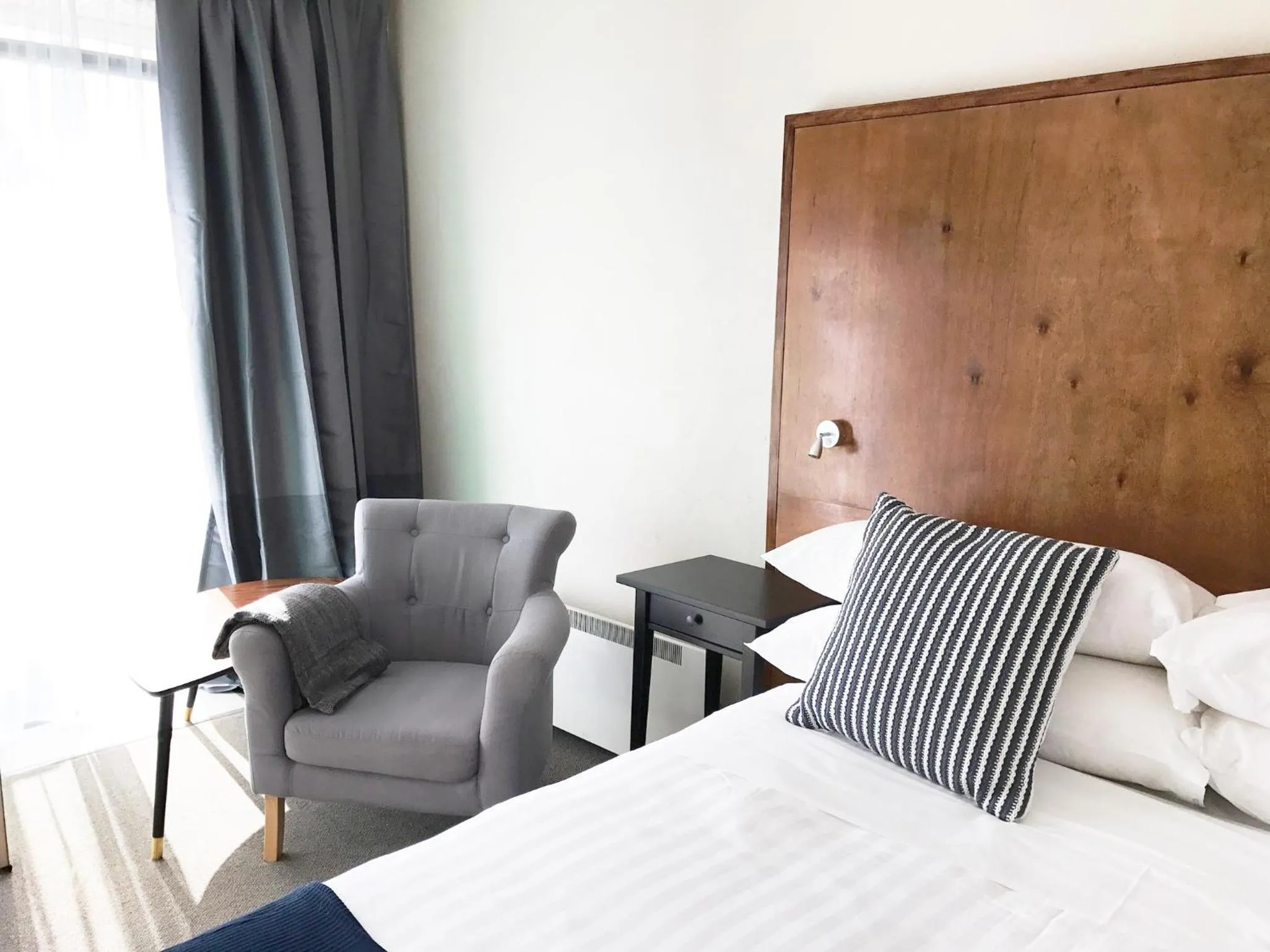 Photo of the whole room, Bed in The Waterfront Wynyard