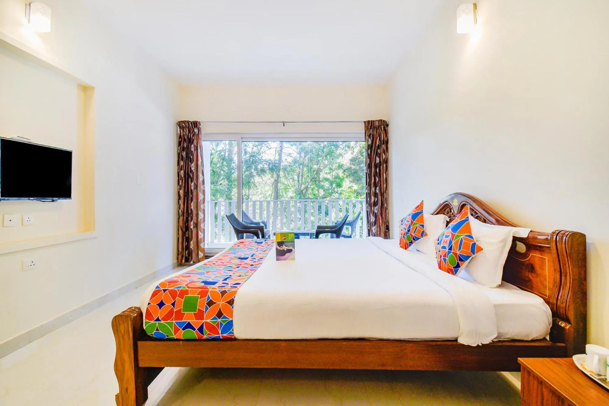 Bedroom, Bed in FabHotel Vinu Valley Resorts - Nr Ketti Valley View Point