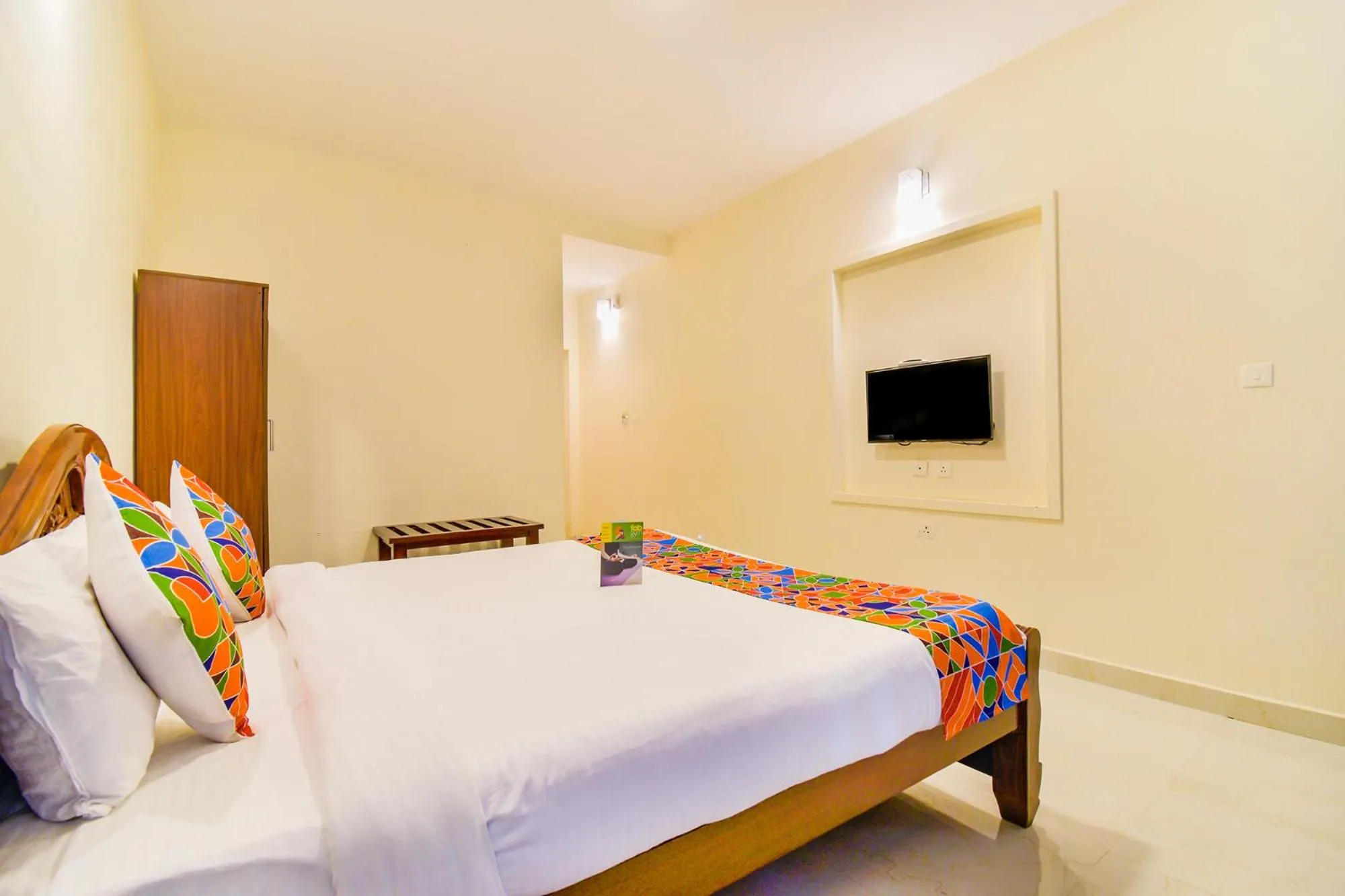 Bedroom, Bed in FabHotel Vinu Valley Resorts - Nr Ketti Valley View Point