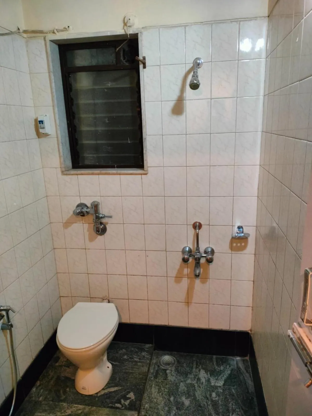 Bathroom in The Dhanhills - a valley view hotel in panchgani